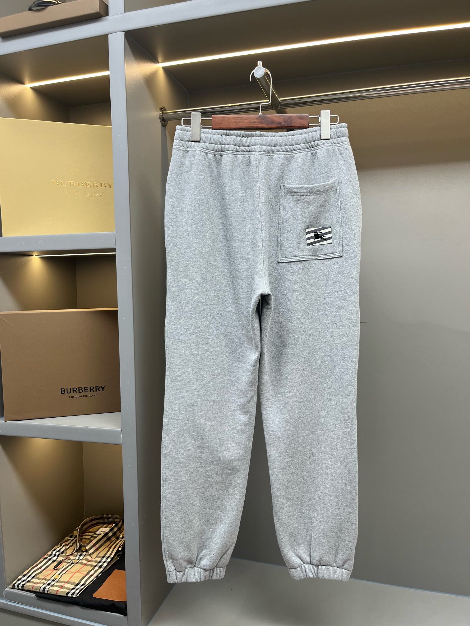 🅱️ Pantalones deportivos holgados de algodón con logotipo de caballero de equitación 【Producto estrella de BUR, joya d…