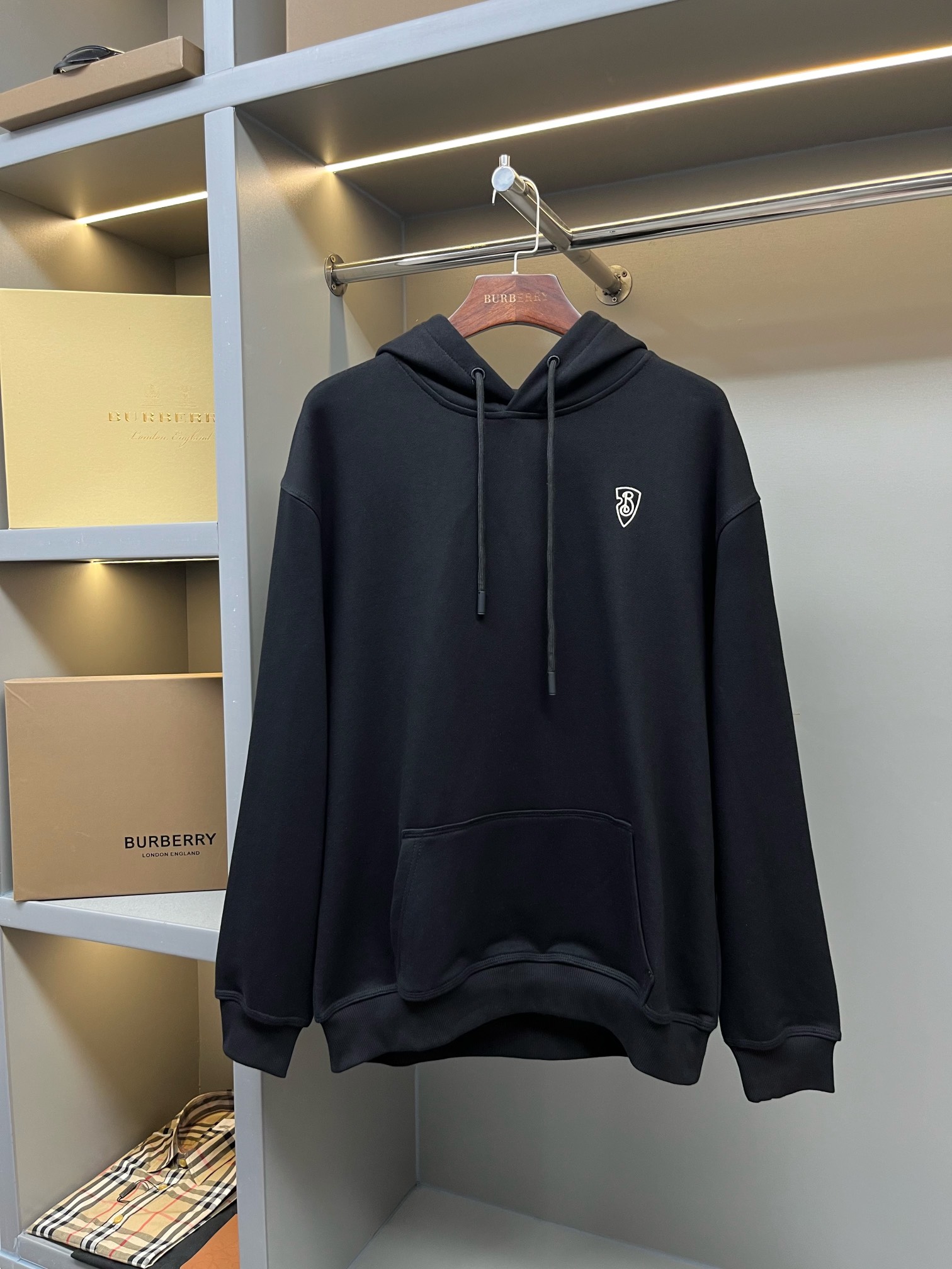 🅱️ Sudadera con capucha de algodón con bordado de escudo y logotipo BBR 【Producto estrella de BUR, joya de la tienda】¡…