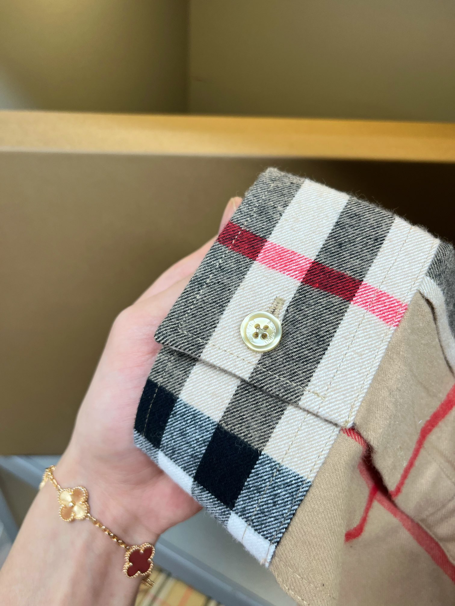 CJCR 🅱️BBR Flannel Pocket Shirt: New French Velvet, Monochrome, Unique Design & Comfort - 图片 9
