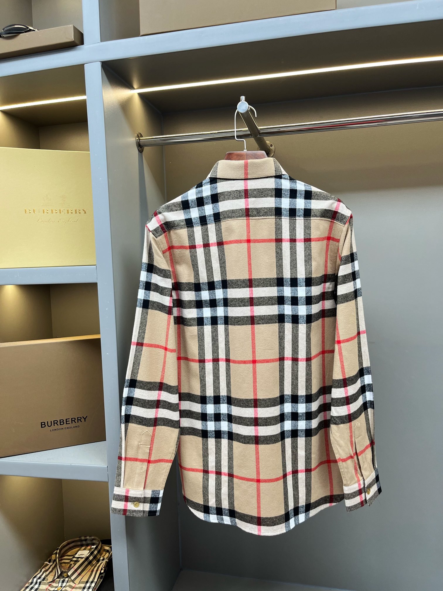 CJCR 🅱️BBR Flannel Pocket Shirt: New French Velvet, Monochrome, Unique Design & Comfort - 图片 7