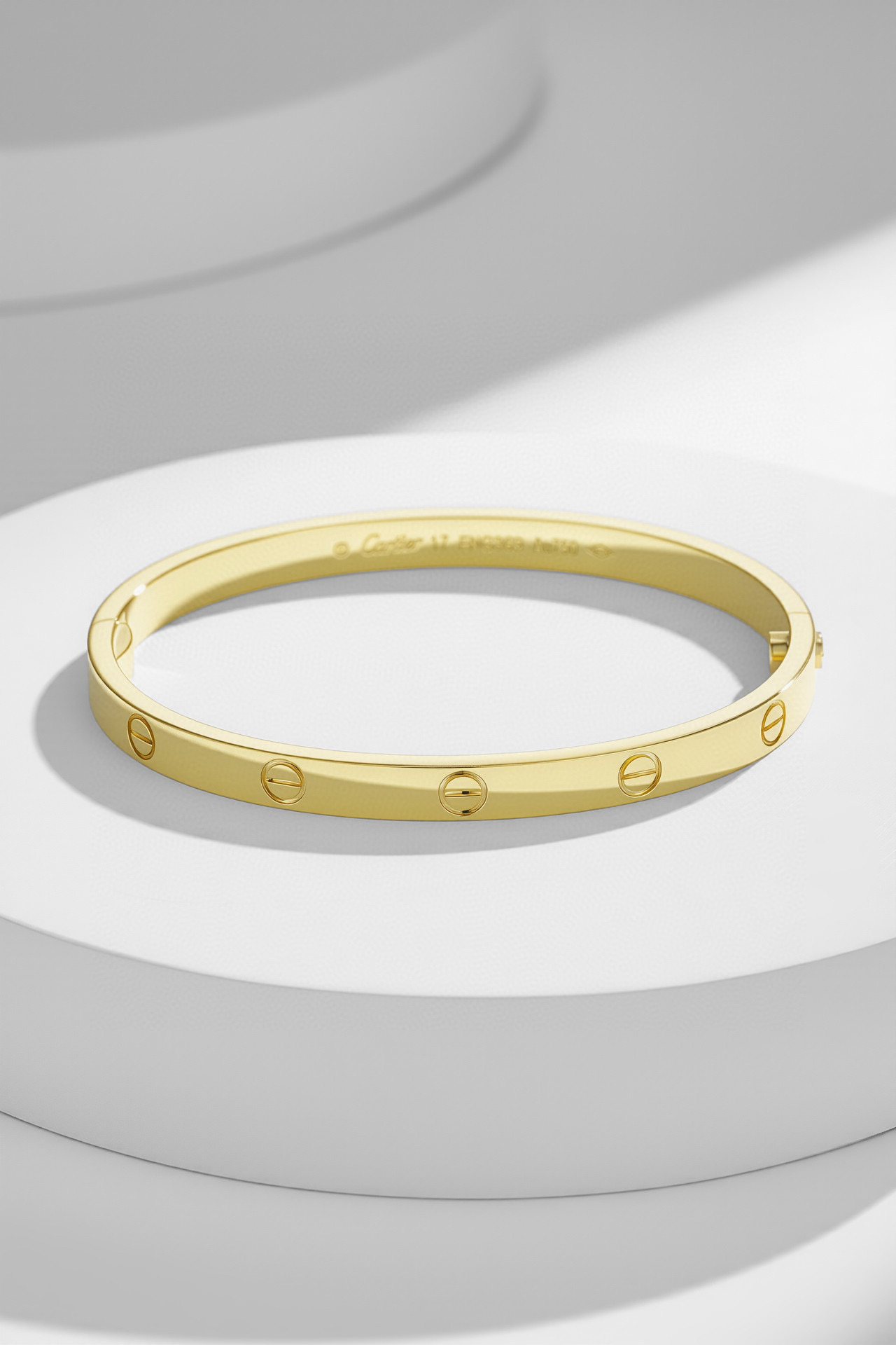 Cartier 卡地亚新款中号手镯 承载着无尽的爱与美好