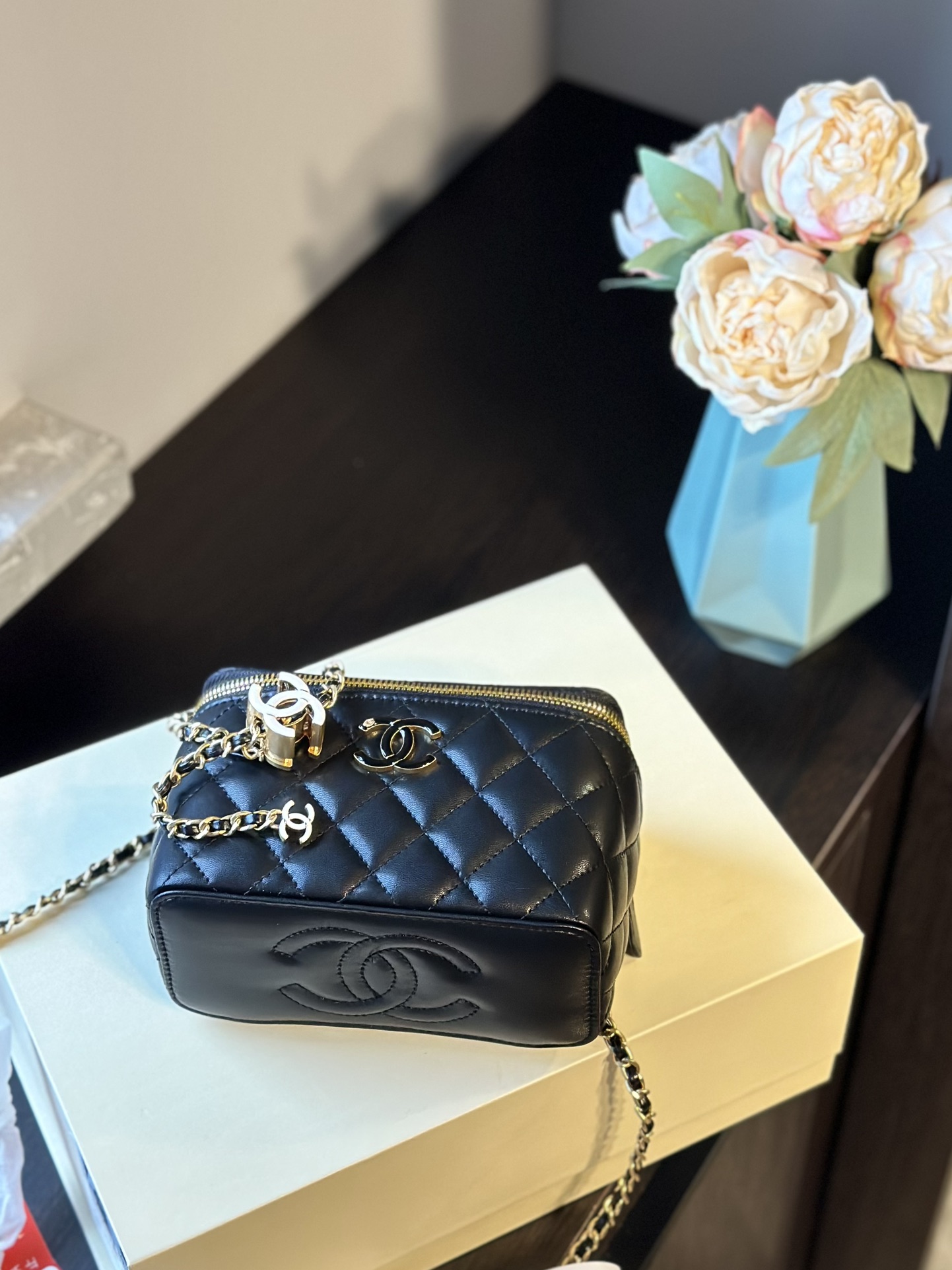 Yupoo Gucci Bags Watches Nike Clothing Jordan Yeezy Balenciaga Shoes

