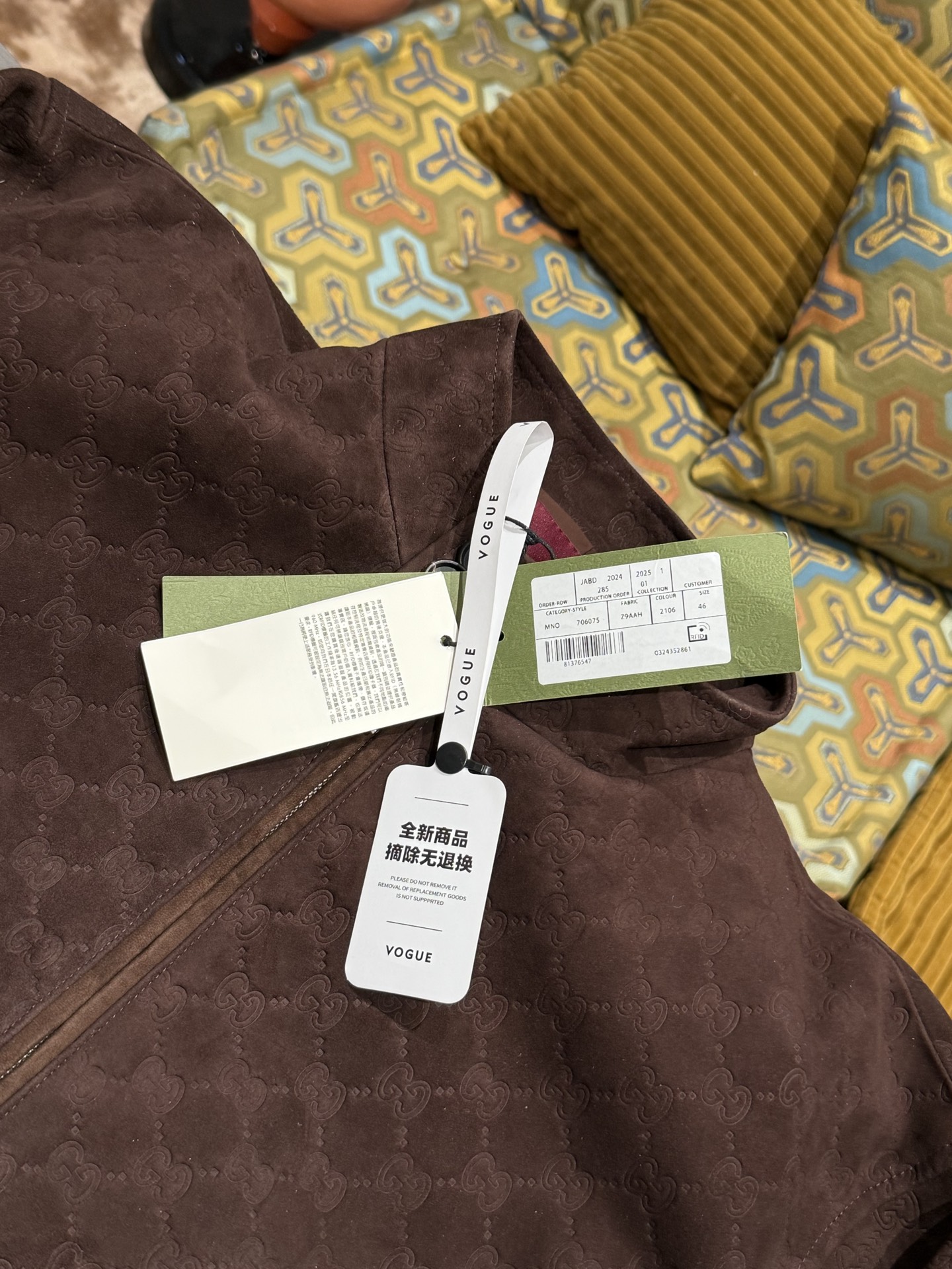 Gucci hombres chaqueta bomber GUCCI en relieve — photo 3