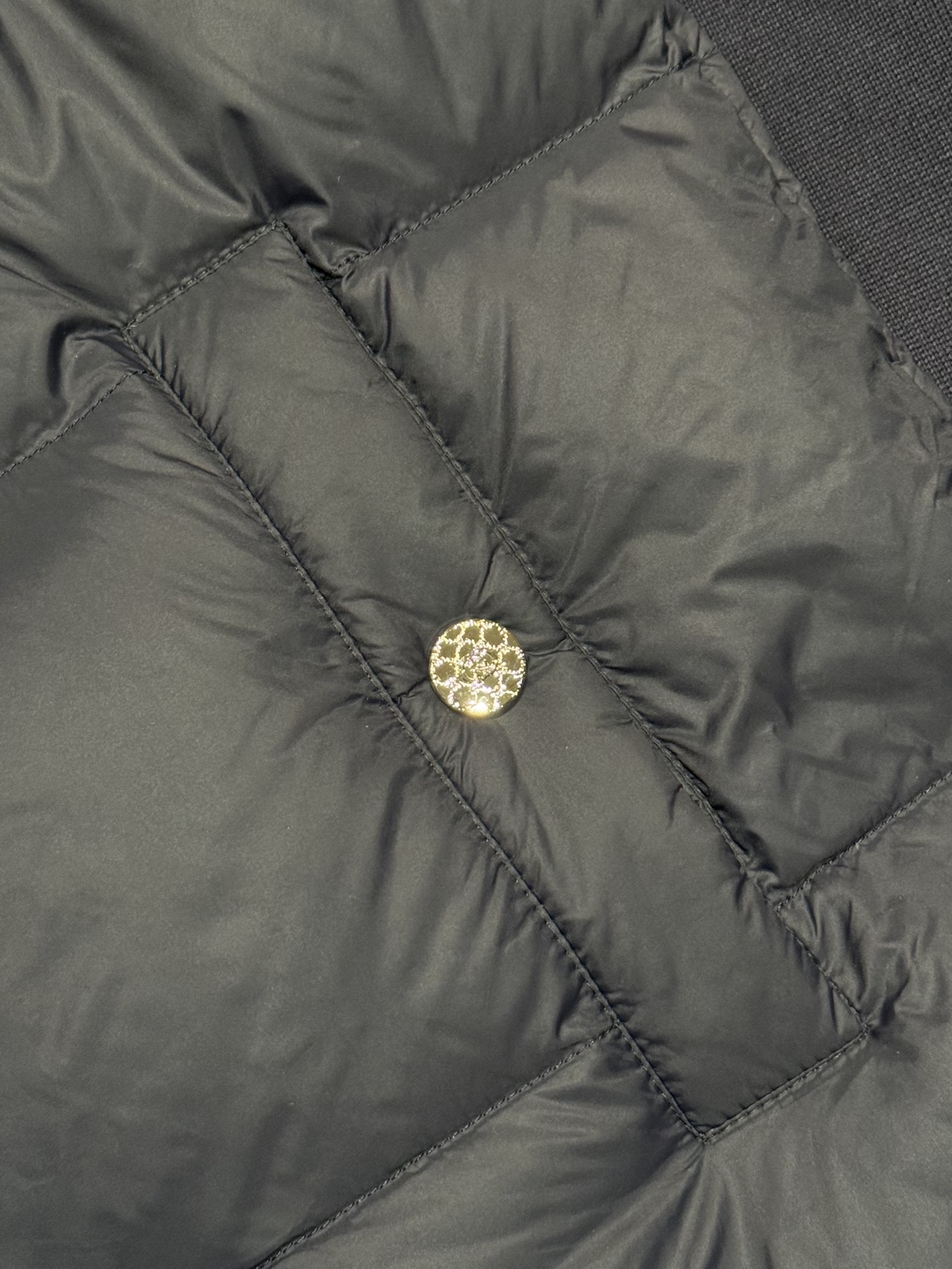 Gucci men [Free shipping with SF Express] GUCCI patchwork down jacket — photo 8