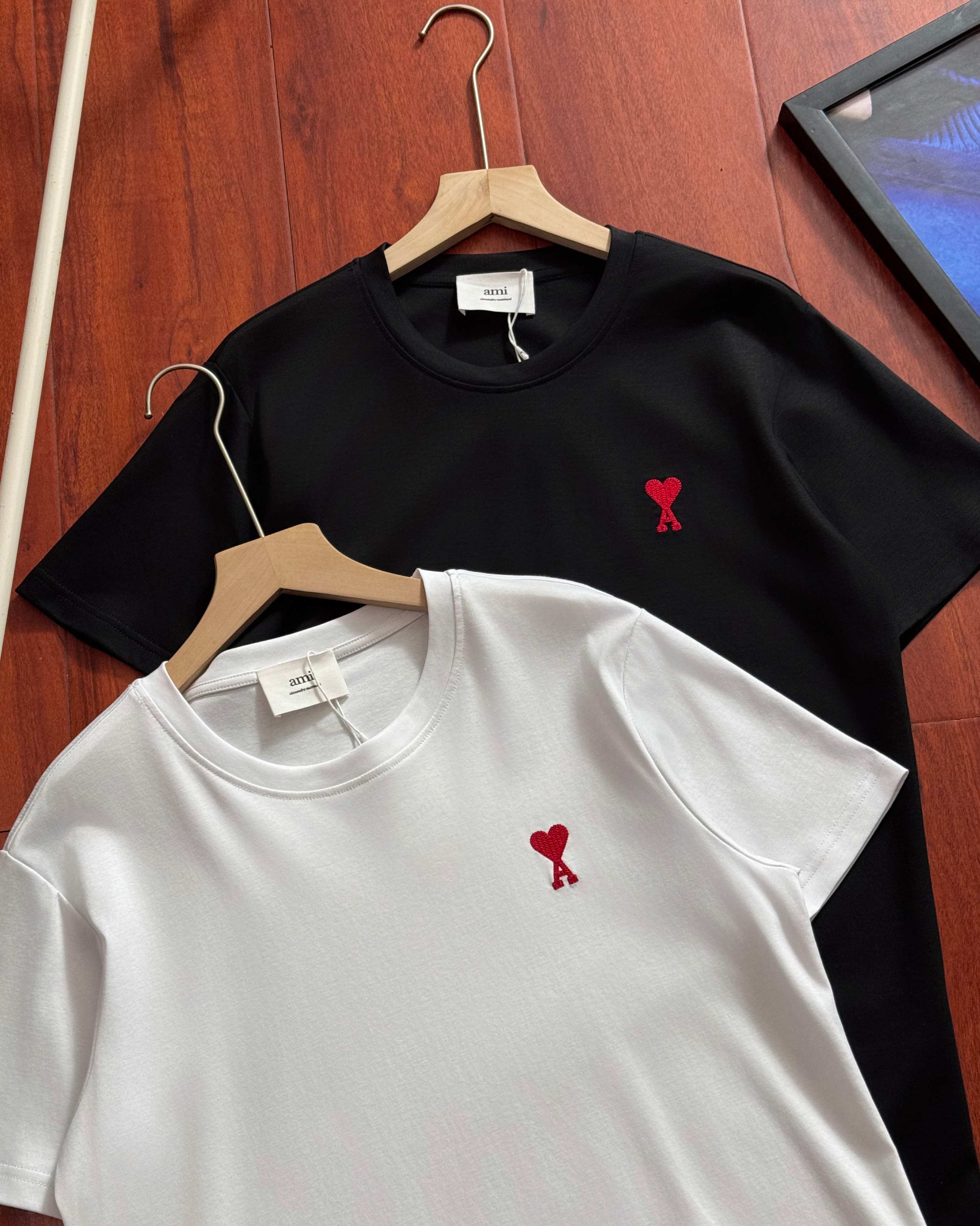 Alternative view of T-Shirt 03031