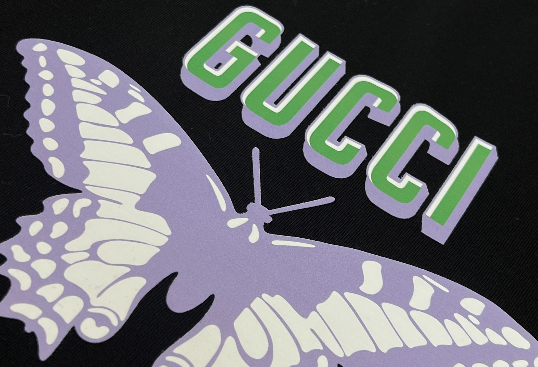 90💰
👑新款短袖上新🆕🆕:2025 GUCCI 新品限定走秀款,撞色蝴蝶🦋🦋字母数码印花T恤,源版开发定制,全棉材质,复古高级,全新工艺,活性印花工艺处理,撞色蝴蝶字母印花,简约宽松版型整体上身时髦,日常百搭,全新定制辅料,男女同款,小红书爆款推荐,🉑当情侣款哦!🦋🦋
颜色:黑色/白色
尺码:M—L—XL—2XL
M——胸围54 肩宽52 衣长70 袖长22.5
(建议身高170-173厘米)
(建议体重110-135斤)
L——胸围 56 肩宽54 衣长72 袖长23
(建议身高173-175厘米)
(建议体重135-160斤)
XL——胸围58 肩宽56 衣长74 袖长23.5
(建议身高175-180厘米)
(建议体重160-185斤)
2XL——胸围60 肩宽58 衣长76 袖长24
(建议身高180-185厘米)
(建议体重185-210斤)
👑温馨提示:手工平铺测量,误差在1-2cm内属于正常范围