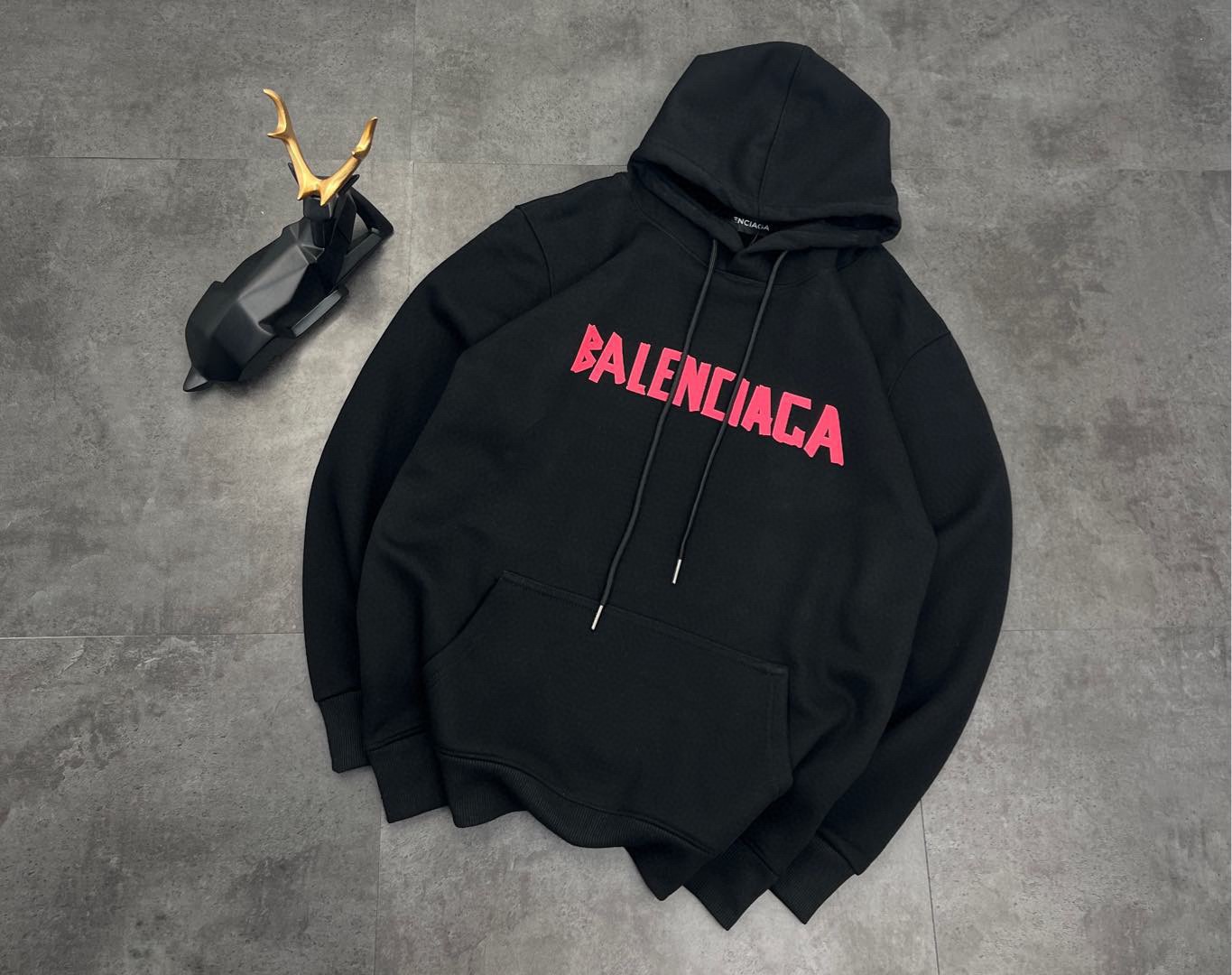 _dfB9sAkhuXTQNraafrgRWqugTRpB5IfGYkKS2Cw