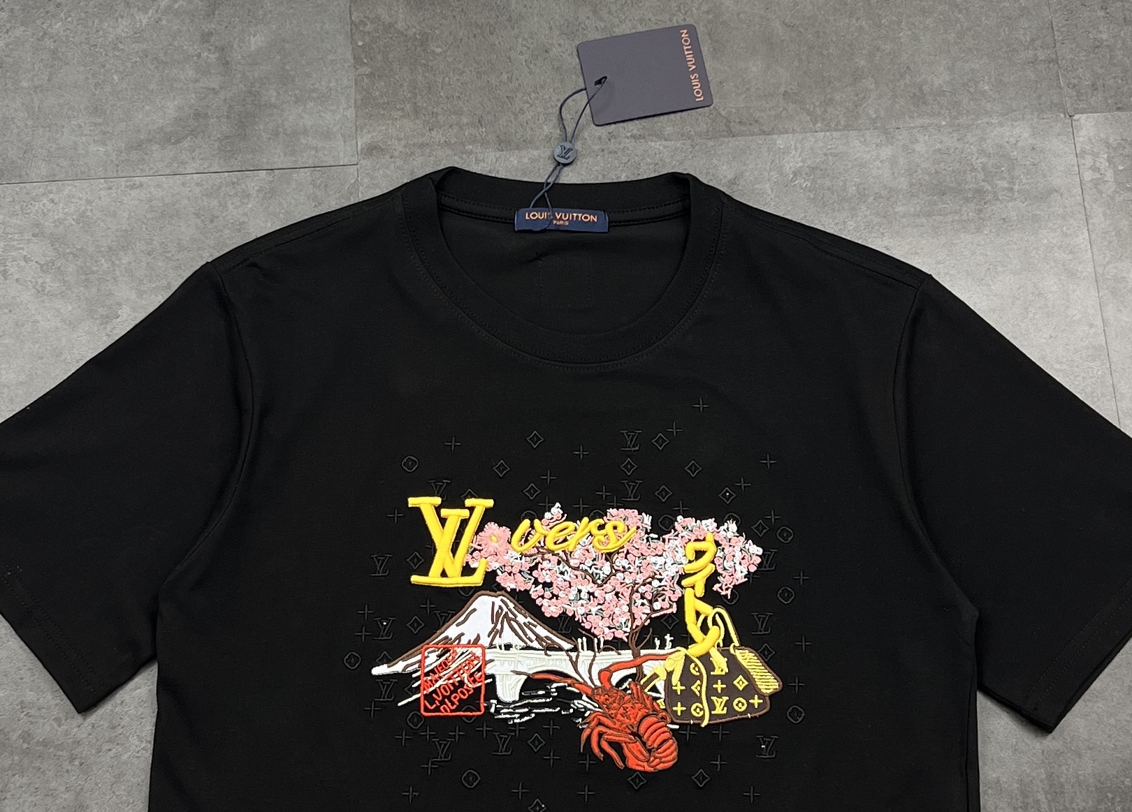 Alternative view of Louis Vuitton Sneakers 07297