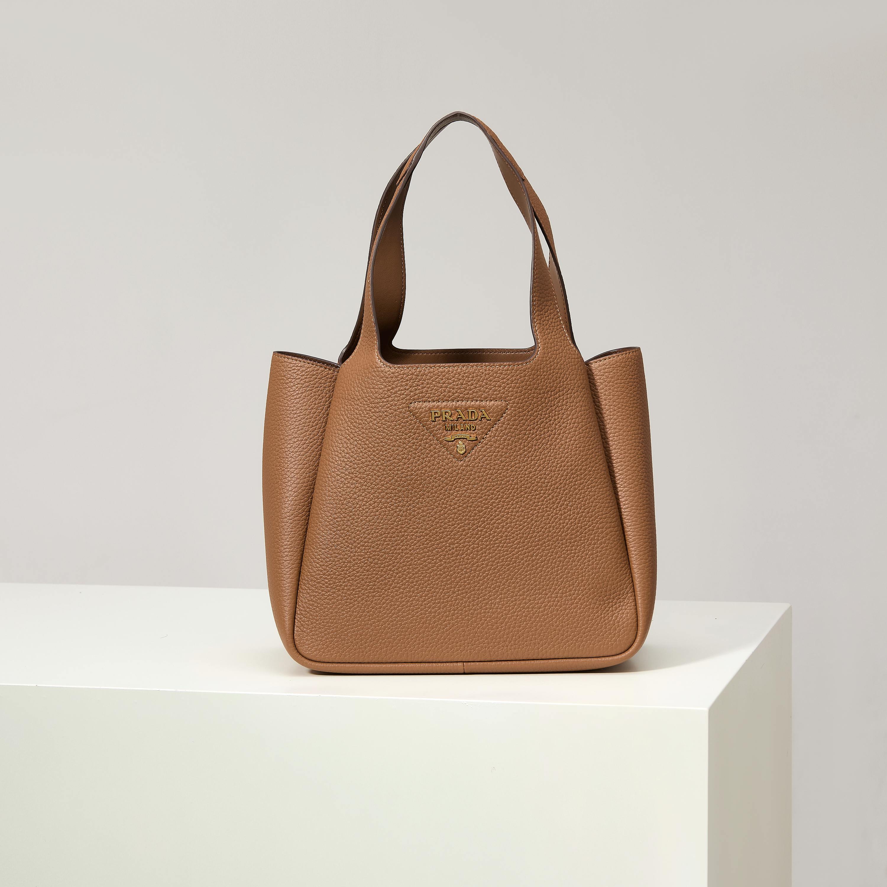 【Fábrica original de primera calidad】Último modelo 2025 de bolso tote grande de cesta 🎉1BG335 hebilla dorada/caramelo/…