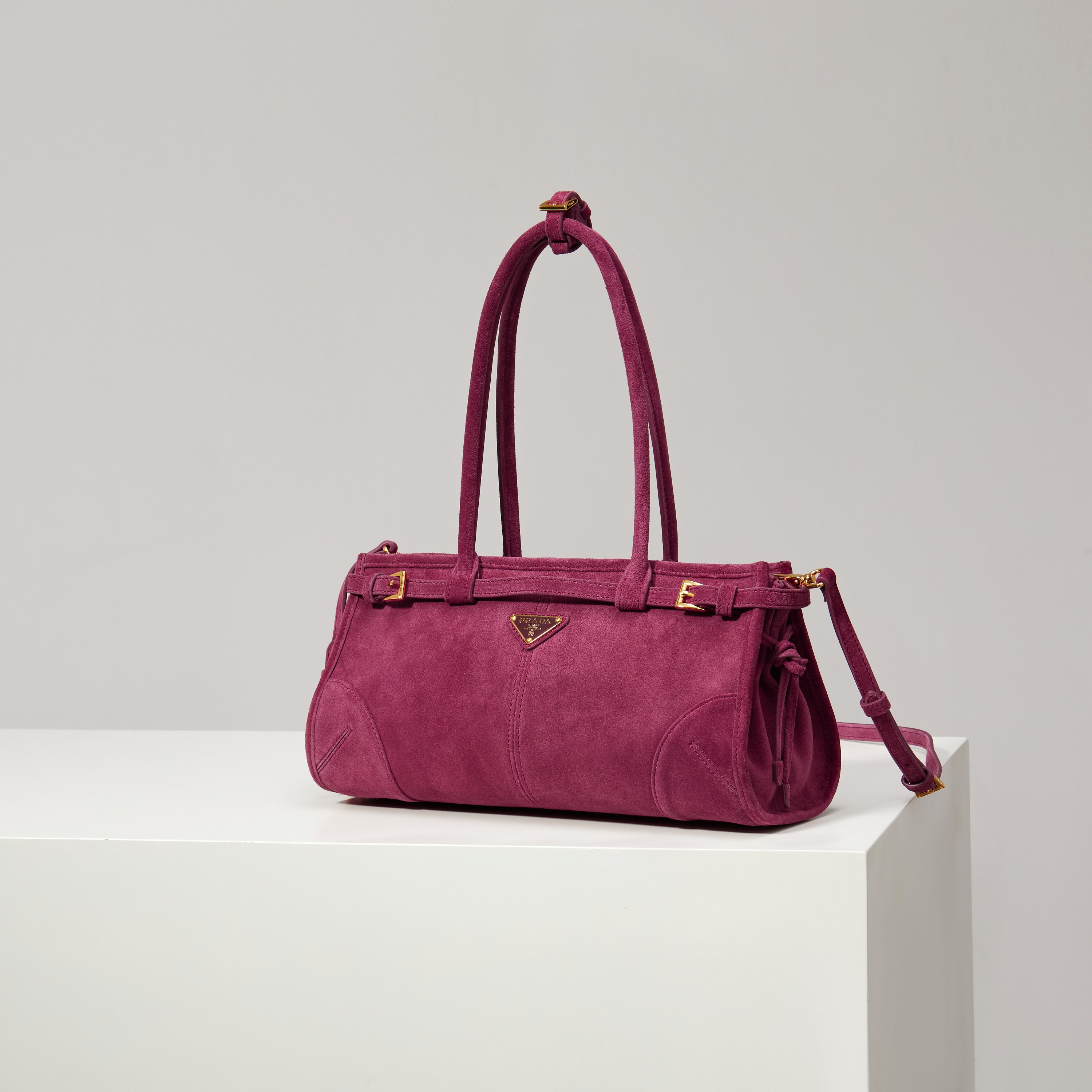 NO:895598,Model 1BA426 nubuck leather/burgundy more detailed pictures, Prada [price based on quantity], prada19860909型号1BA426磨砂皮/酒红色 更多细节图,普拉达【跑量价】,prada,Bag