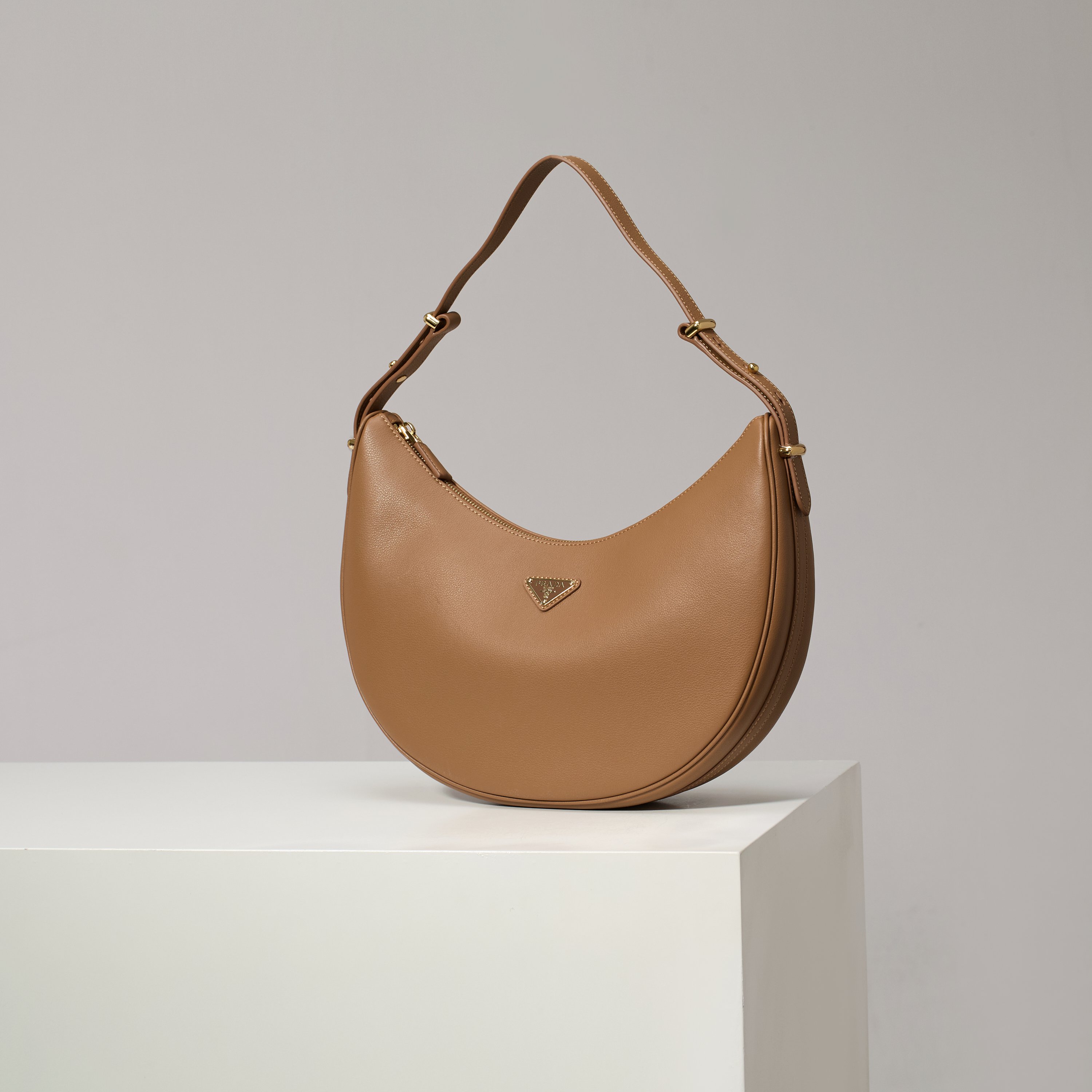 NO:602361,Model 1BC212 Caramel More detailed pictures, Prada [price based on volume], prada19860909型号1BC212焦糖 更多细节图,普拉达【跑量价】,prada,Bag