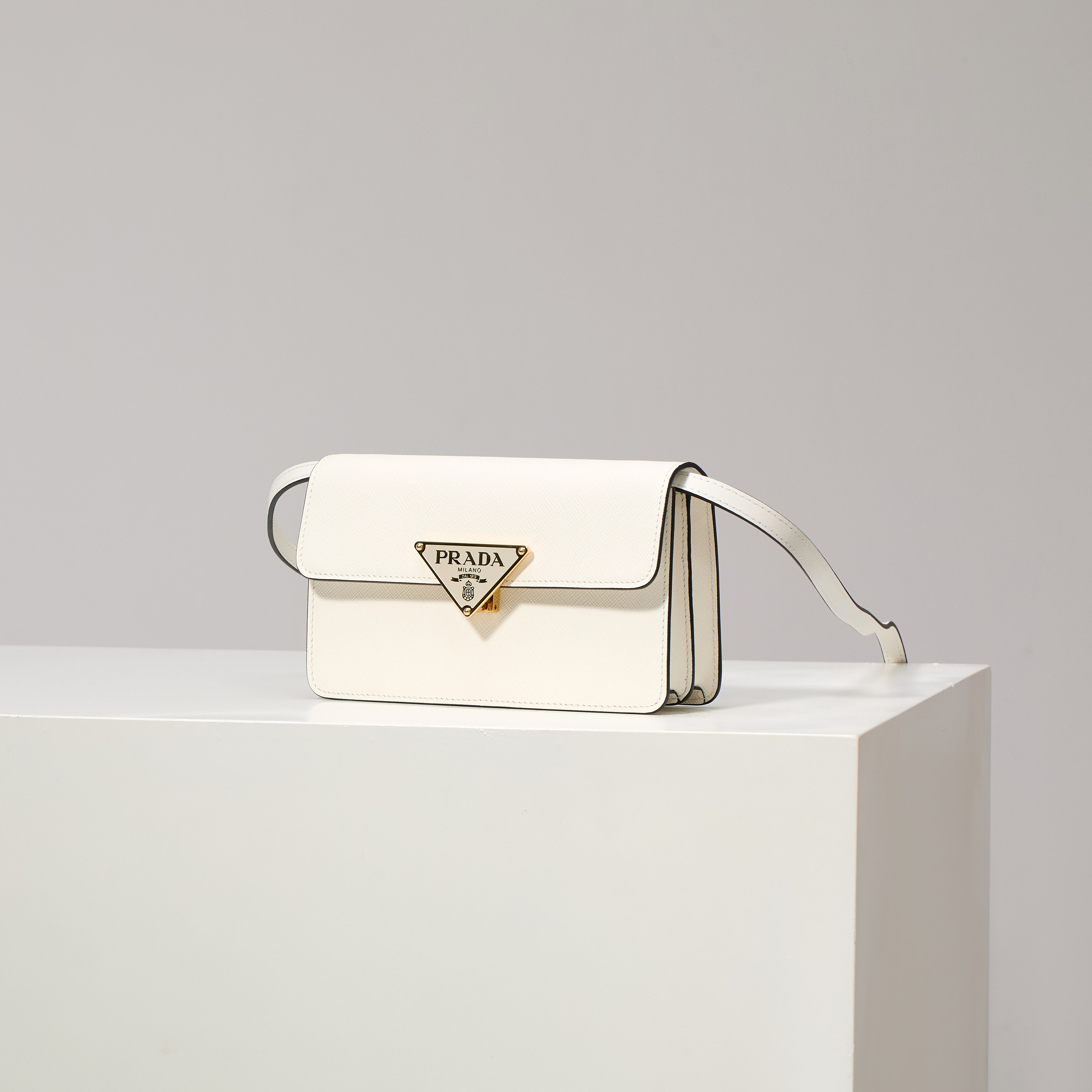 NO:602341,Model 1BD386 White More detailed pictures, Prada [price based on quantity], prada19860909型号1BD386白色 更多细节图,普拉达【跑量价】,prada,Bag