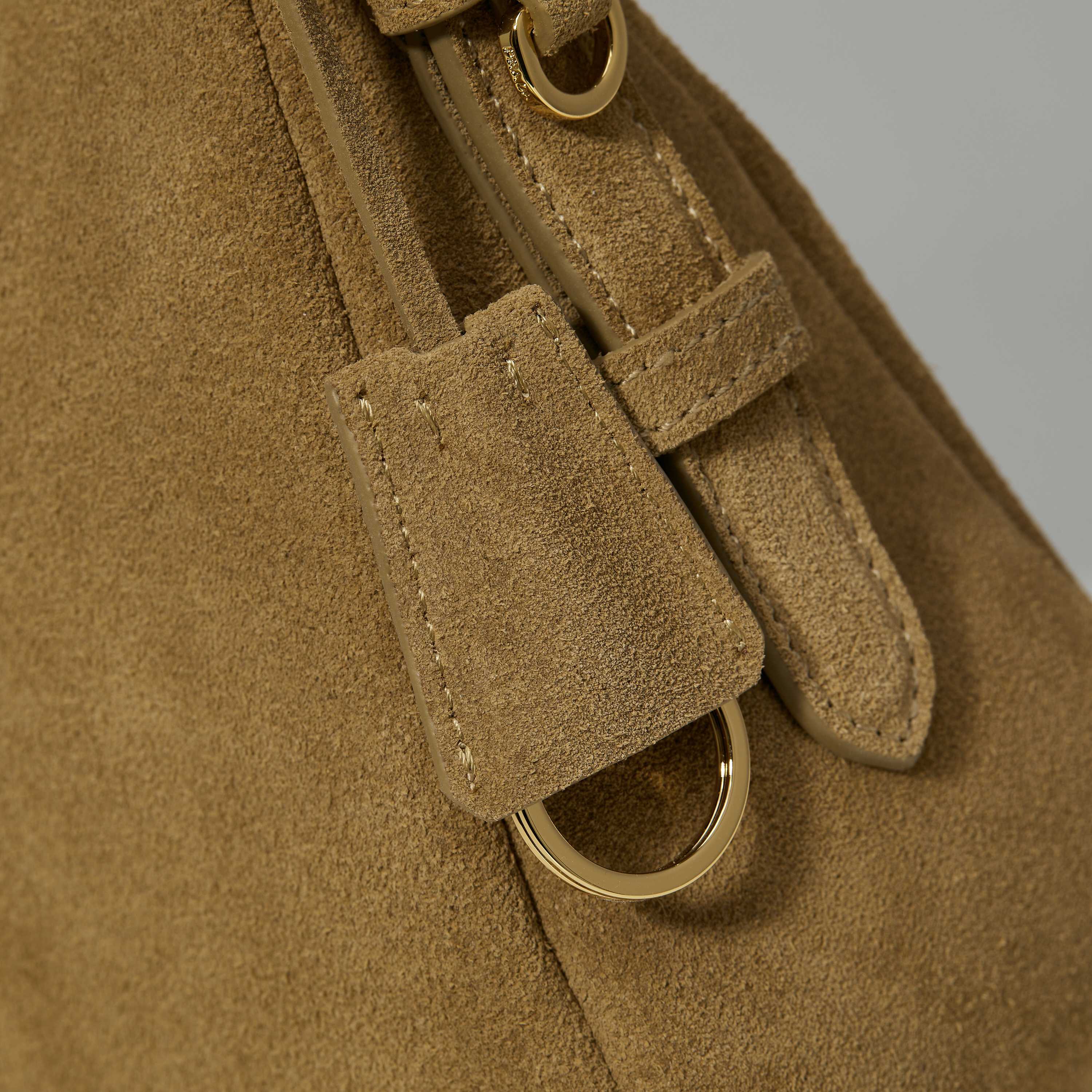 型号：1BC229/肉桂色/磨砂皮
更多细节图🔥🔥🔥