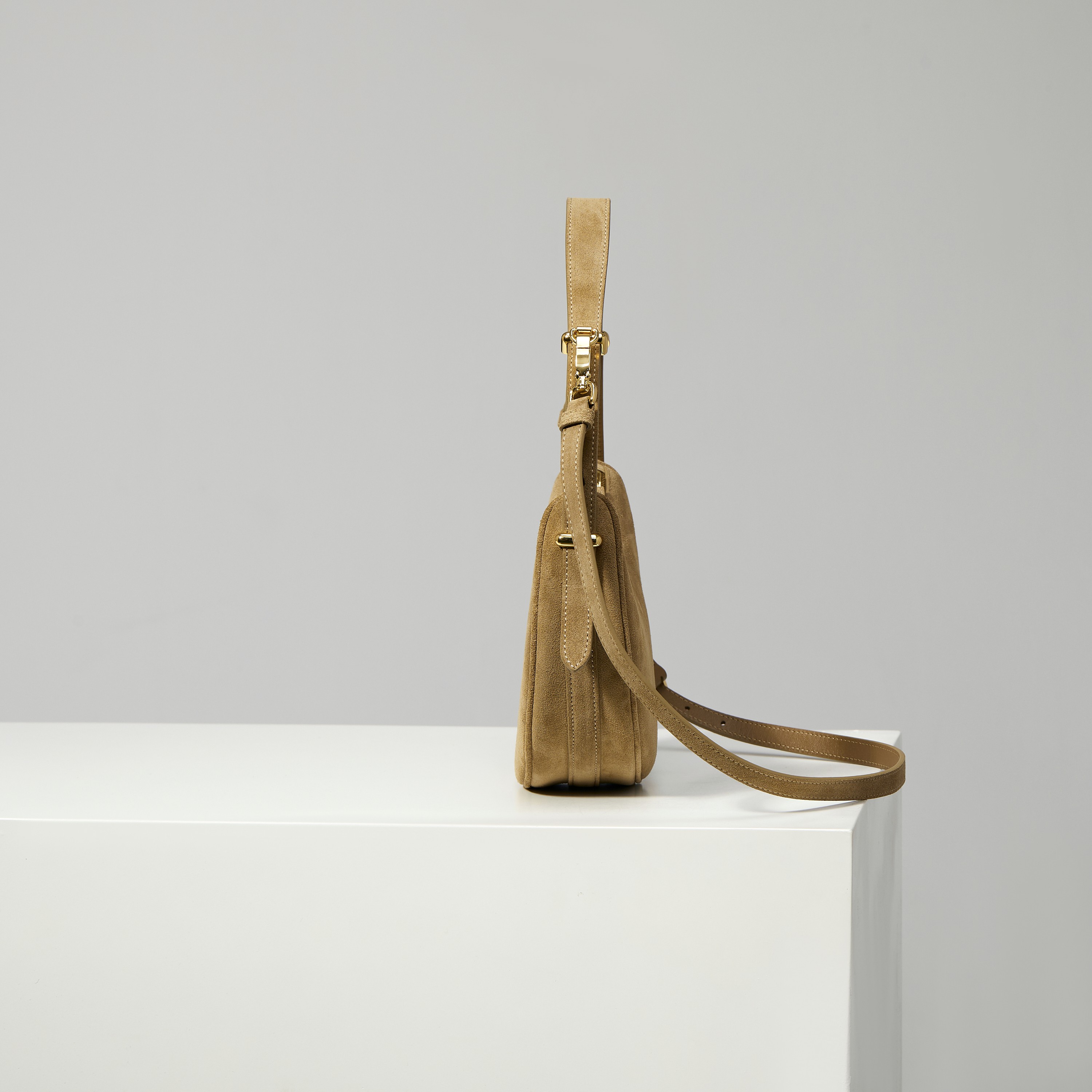 型号：1BC194/肉桂色/磨砂皮
更多细节图🔥🔥🔥