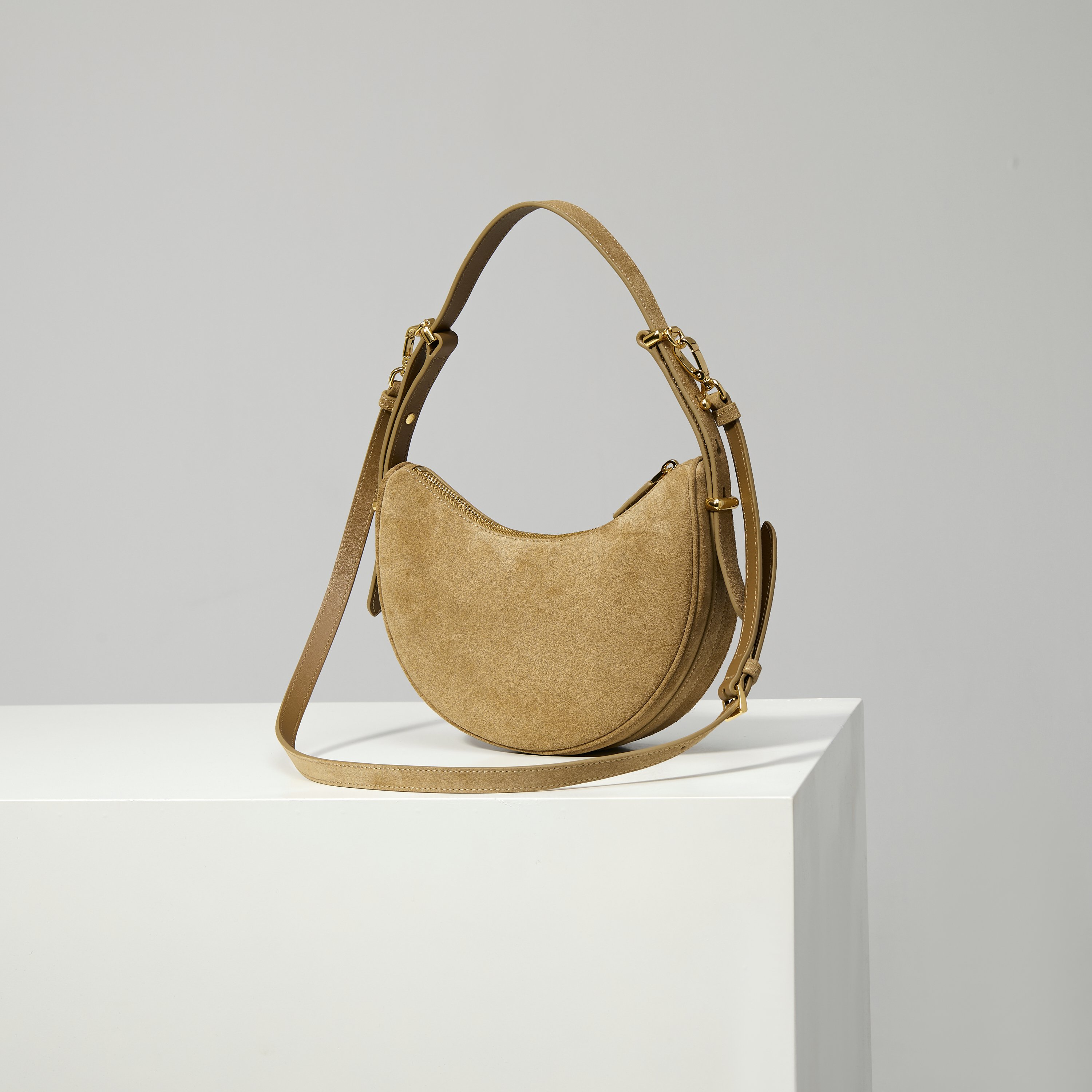 型号：1BC194/肉桂色/磨砂皮
更多细节图🔥🔥🔥