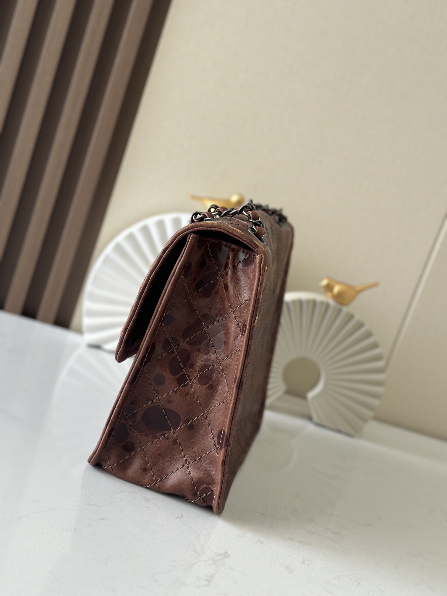 Chanel Vintage树脂皮翻盖豆腐包