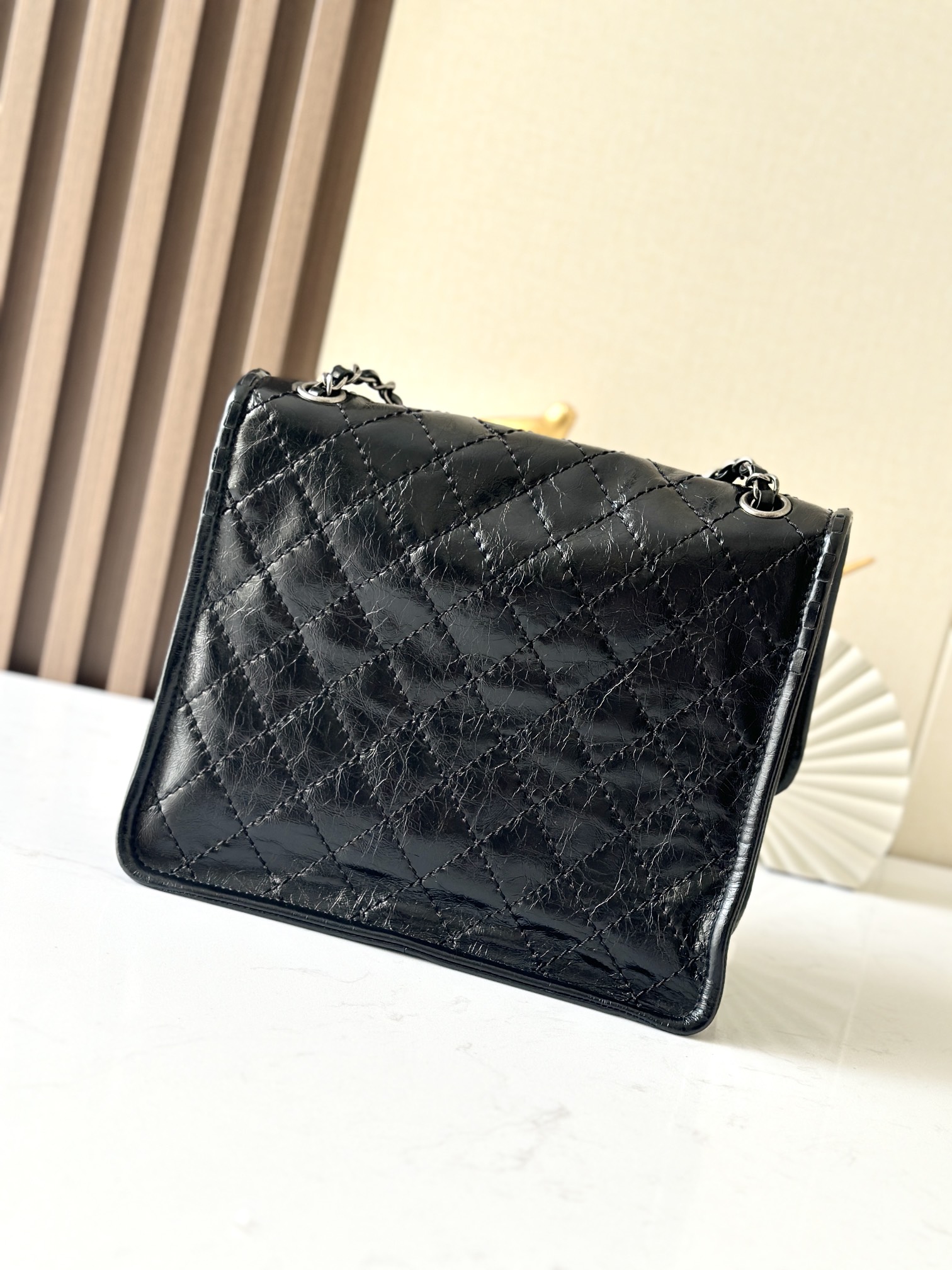 Chanel Vintage树脂皮翻盖豆腐包