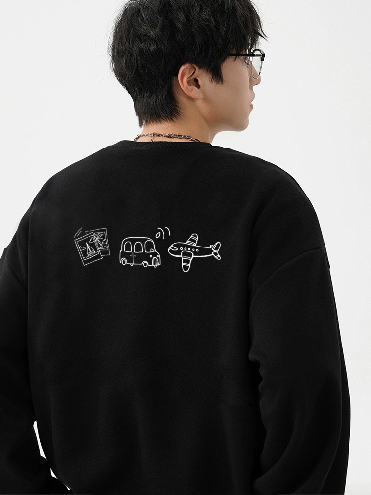 💰185
NIKE 耐克 简约线条 照片 汽车 飞机✈️🚗 休闲宽松圆领卫衣 运动户外上衣 男女同款
设计灵感:
后背藏着“旅行三件套”:照片、小车、飞机,简约线条勾勒出对远方的向往,像是把“随时出发”的自由穿在身上~ 宽松百搭又有故事感,日常出街、好友聚会,一件就能传递“我要去看世界”的松弛与浪漫✨
面料工艺:
1.甄选320g四面弹氧气面料,打造三维立体空间,面料兼具厚度质感与弹性,吸湿透气,穿着贴合不紧绷,舒适有型。
2.领口/袖口/下摆罗纹均采用高密度拼接技术,方便穿脱,舒适升级。
3.宽松版型,基础上配合高端肩部剪裁,勾勒硬朗线条,不失质感格调。
4.领口固形压条,有效保持颈部线条流畅。
5.下摆双排车缝线做工精细,细节精致,提升穿搭质感。
6.原版烫印领标+原版吊牌,品质跃现。
尺码数据:
M【170cm】:衣长70/胸围112/(适合130斤以内)
L【175cm】:衣长73/胸围118/(适合160斤以内)
XL【180cm】:衣长75/胸围124/(适合190斤以内)
注意⚠️:
落肩袖设计,版型偏大。
平时穿着效果偏合身的朋友建议选择小一个码数。