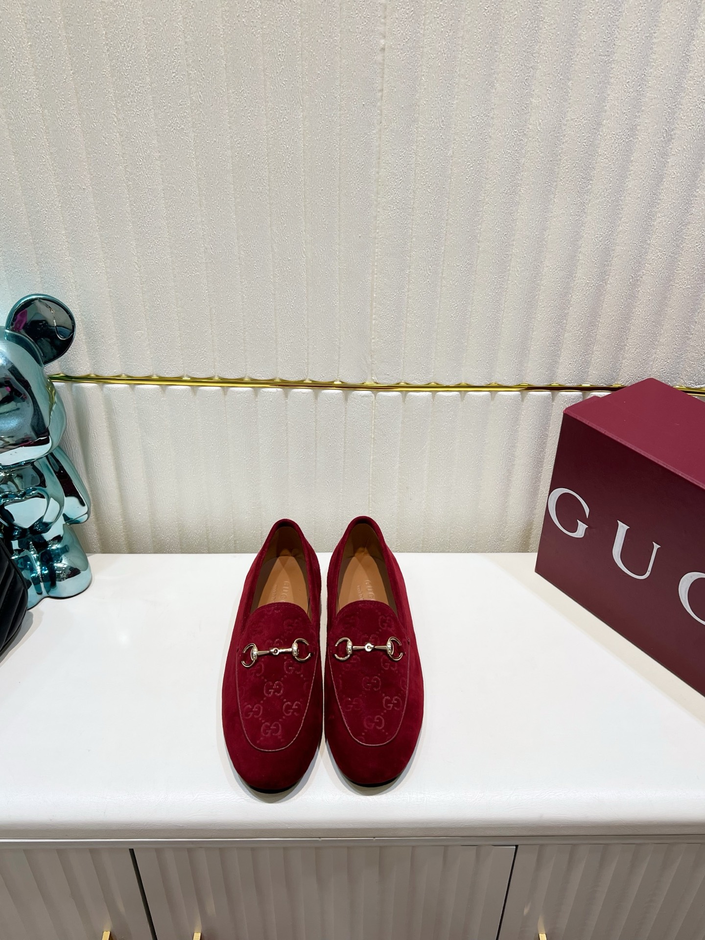 NO:629505,, top version of Gucci shoes, suede-pressed standard surface, cowhide lining, genuine leather outsole, size 35-40 (size 41, 42 can be customized, non-returnable), loafers half-slip, gucci, loafers, cowhide, Leather soles19860909,顶级版本古奇Gucci单鞋,反绒压 标面,牛皮里,真皮大底,35-40码(41,42码可定做,不退换),乐福鞋半拖,gucci,loafers,cowhide,Leather soles,Women's Shoes
