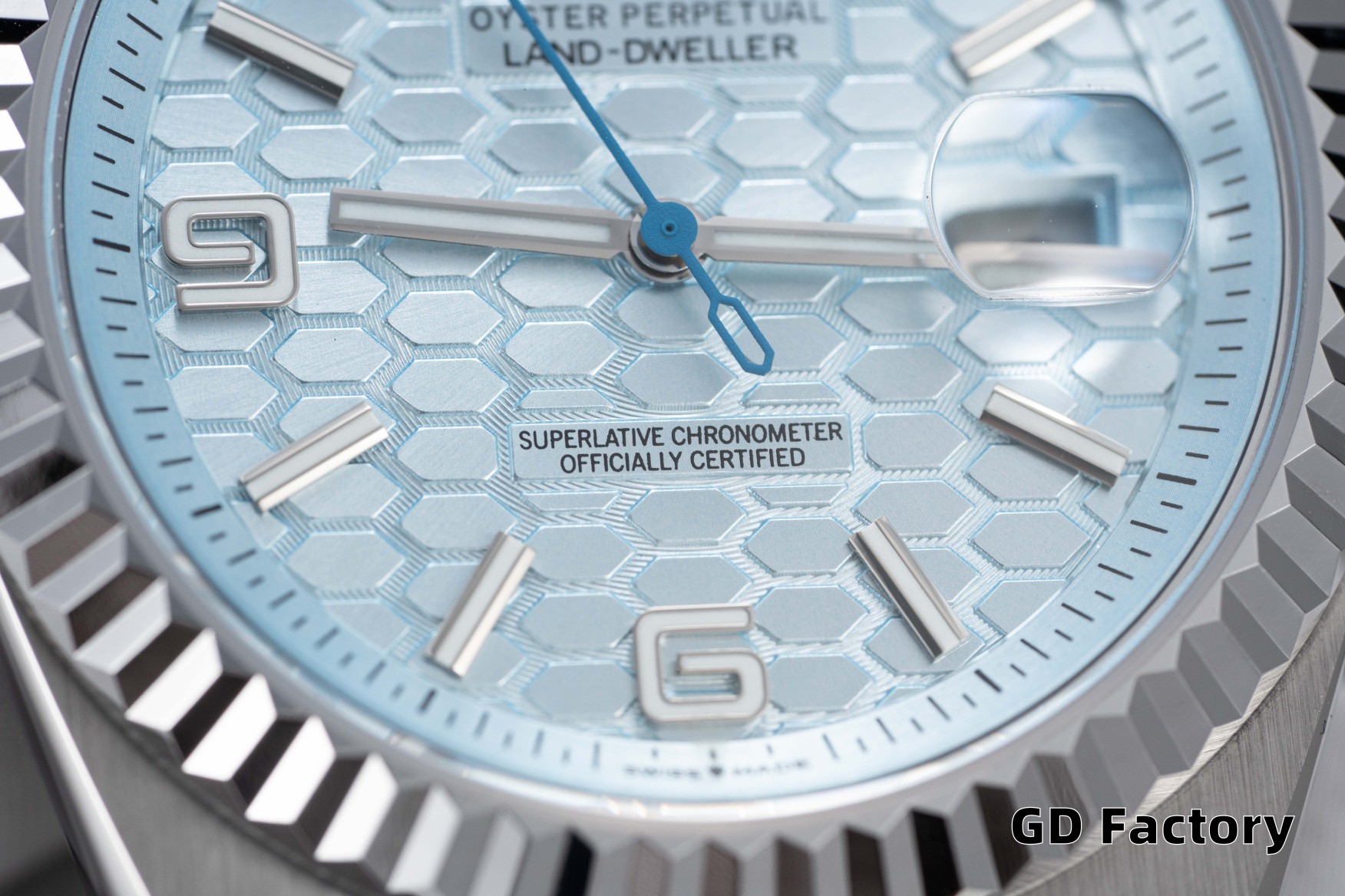 שעון Rolex Land-Dweller בצבע ביתי שניות מפאת במיוחד 5 a1753889558977 8257