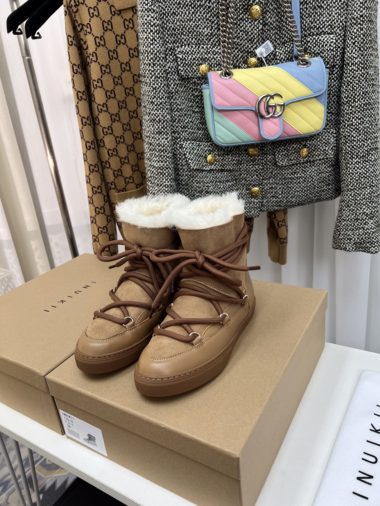 “INUIKLL2023s High-End Snow Boots: Genuine Leather, Wool Lining, Durable Rubber Sole” - 图片 2