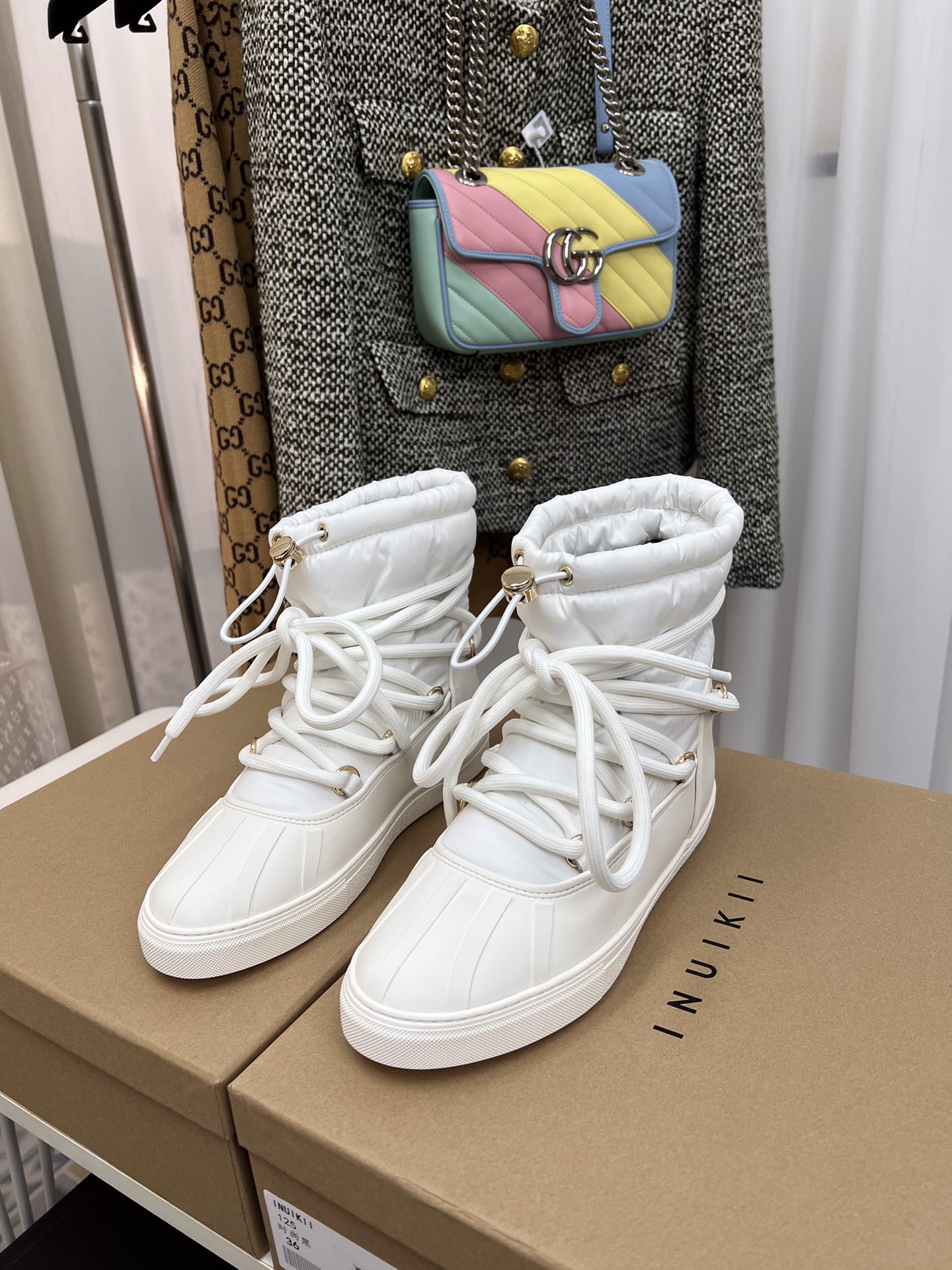 INUIKLL2023s High-End Waterproof Snow Boots with Rubber Bottom and 40 Coders. - 图片 3