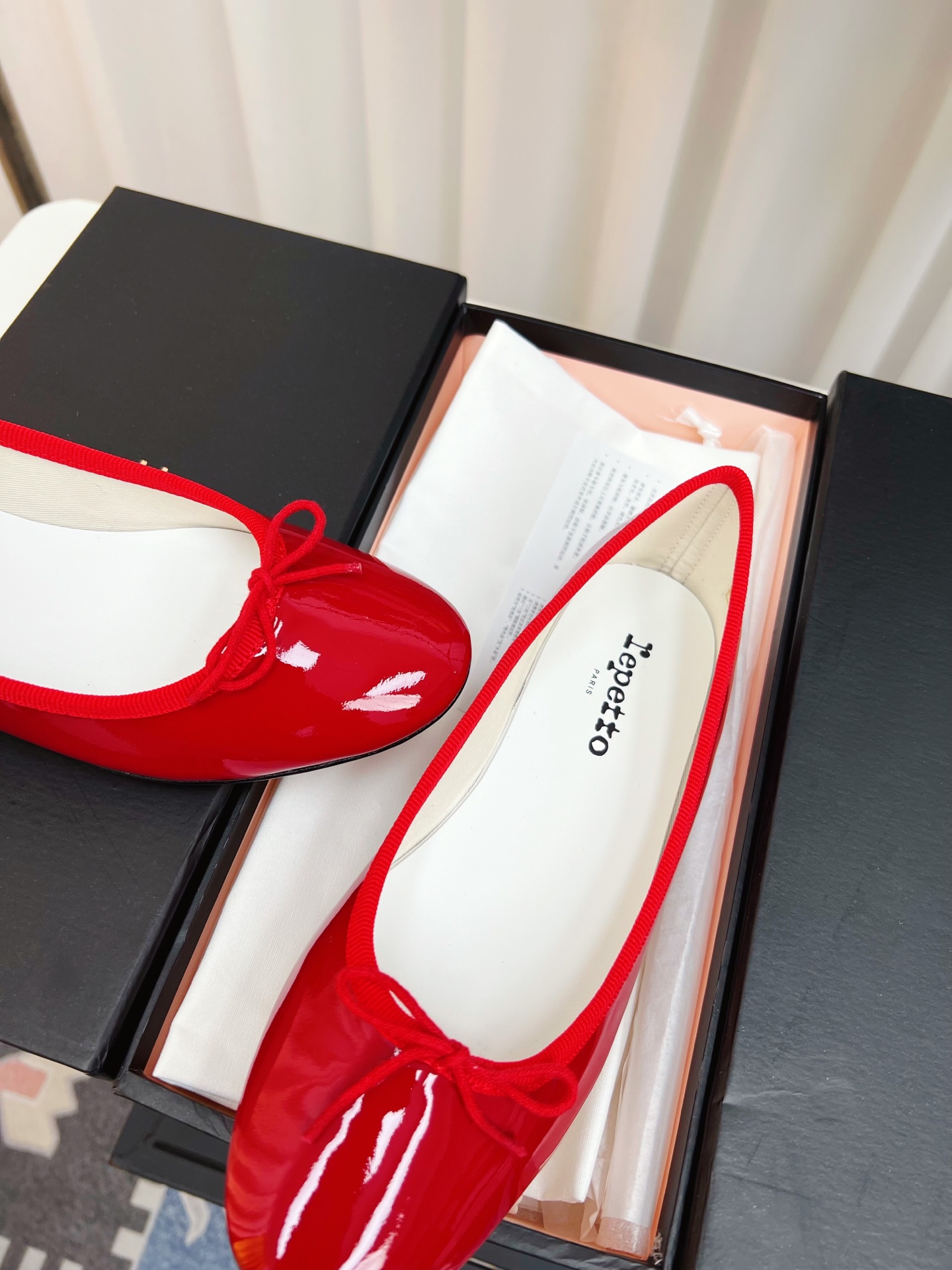 Repetto x Marine Serre Collaboration: Pioneer and Graceful French Fashion Partnership - 图片 8