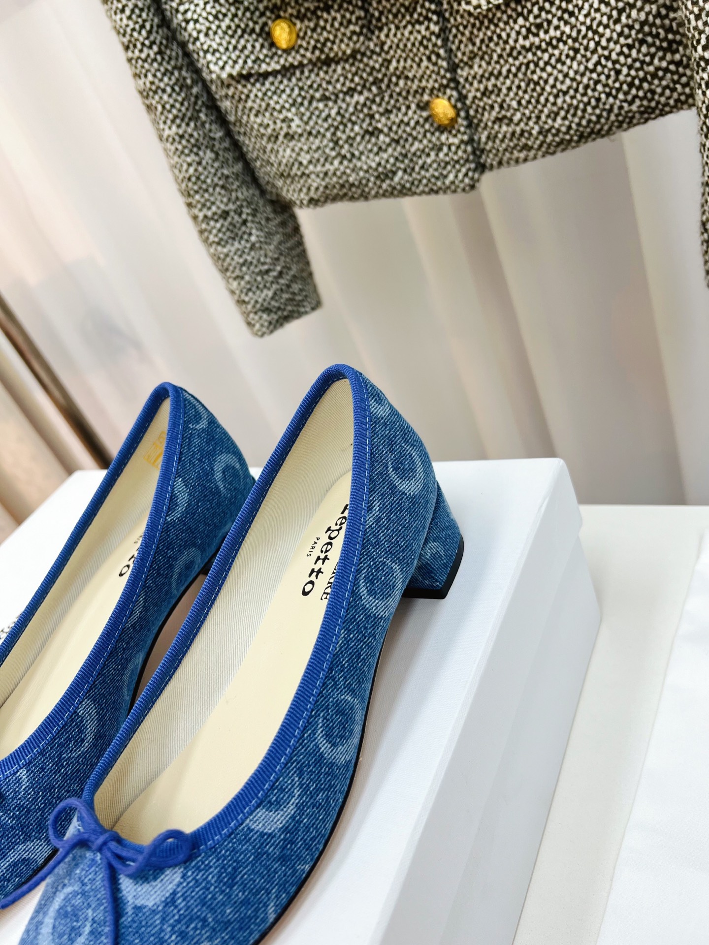 Repetto x Marine Serre Collaboration: Pioneer and Graceful Fusion in 2025 SS - 图片 5