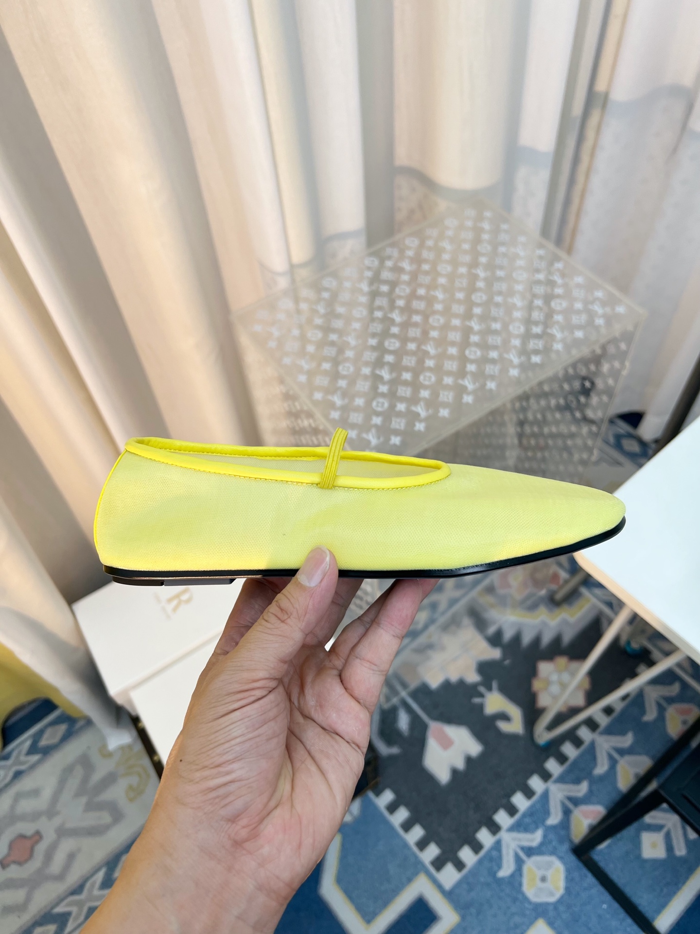New French-Style Gauze Shoes: Lightweight, Breathable, and Stylish in 2025 - 图片 7