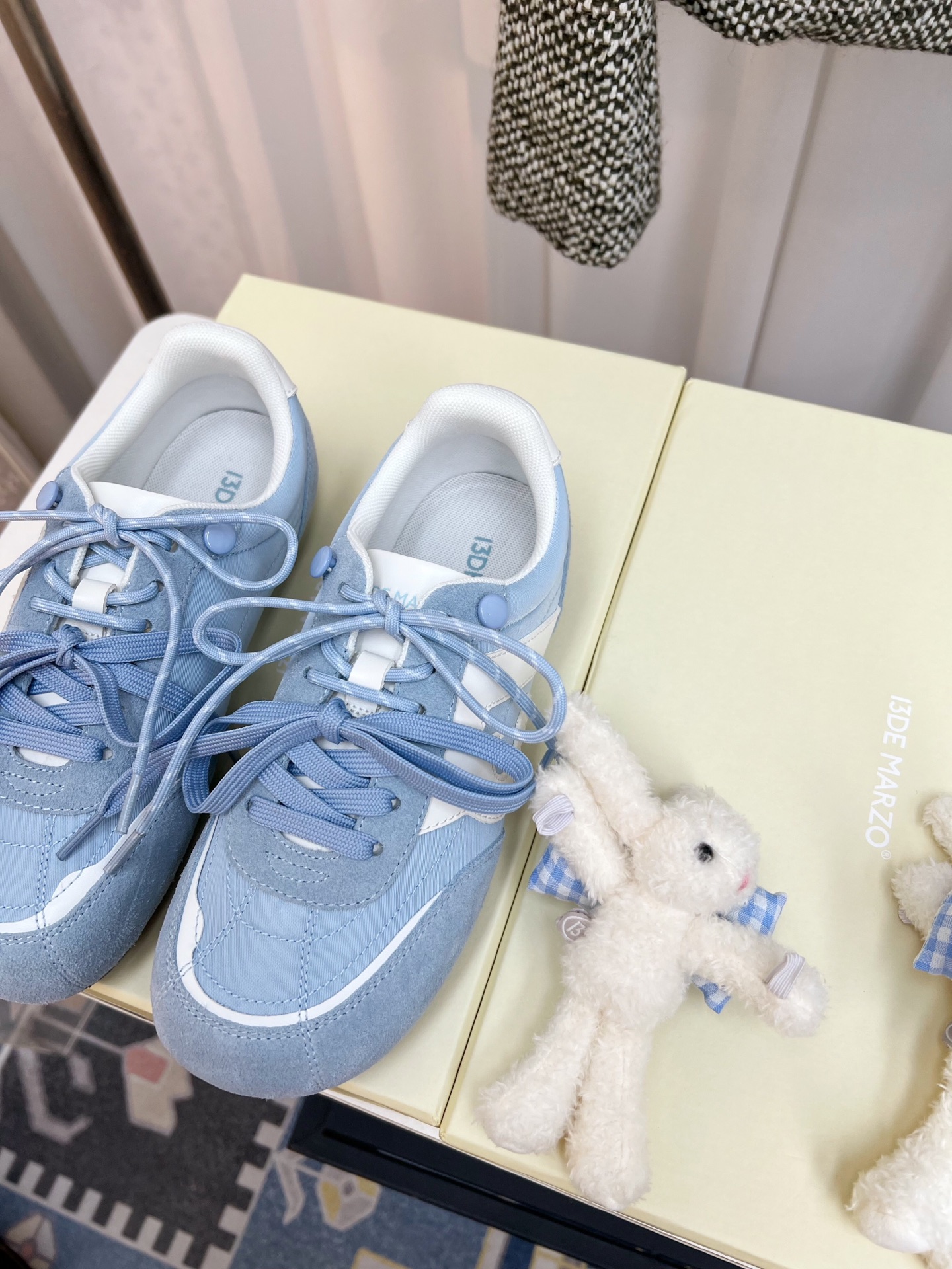 Designer Sneakers