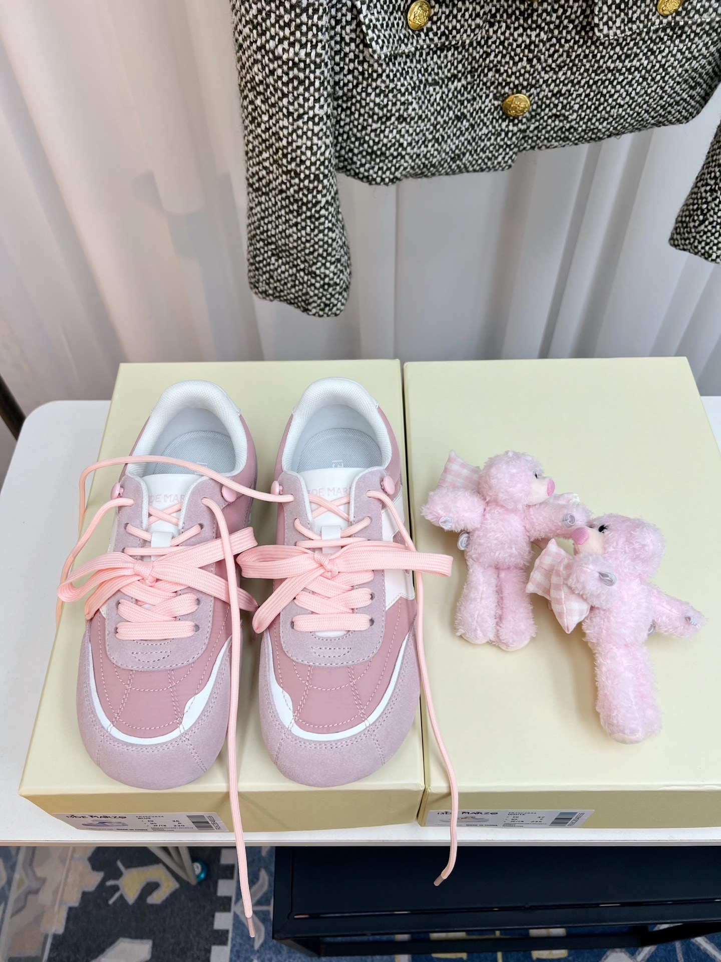 Designer Sneakers