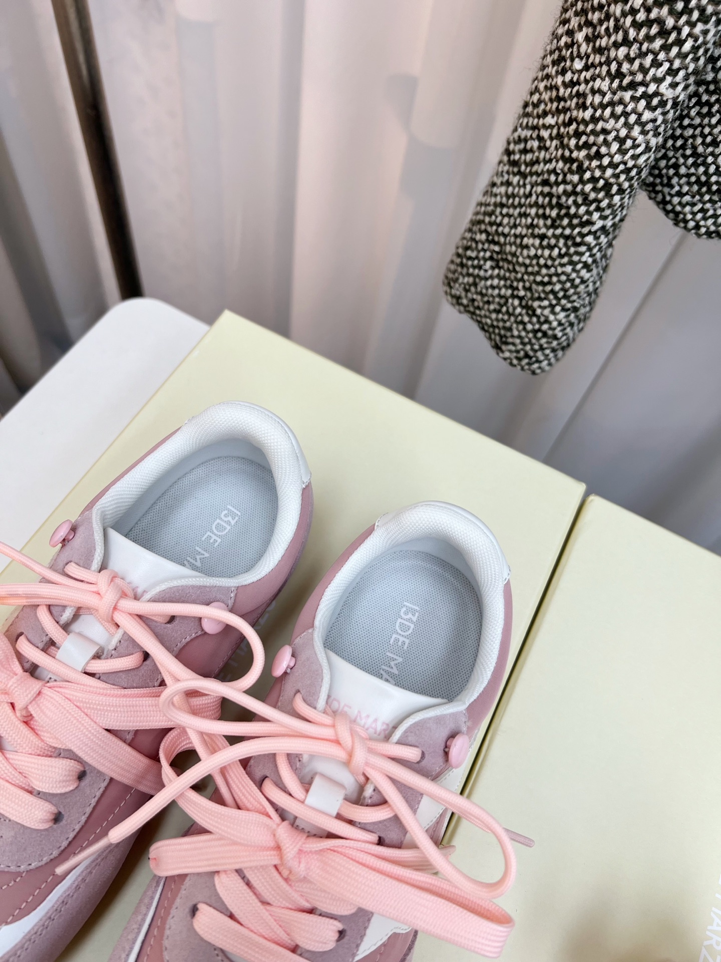Designer Sneakers