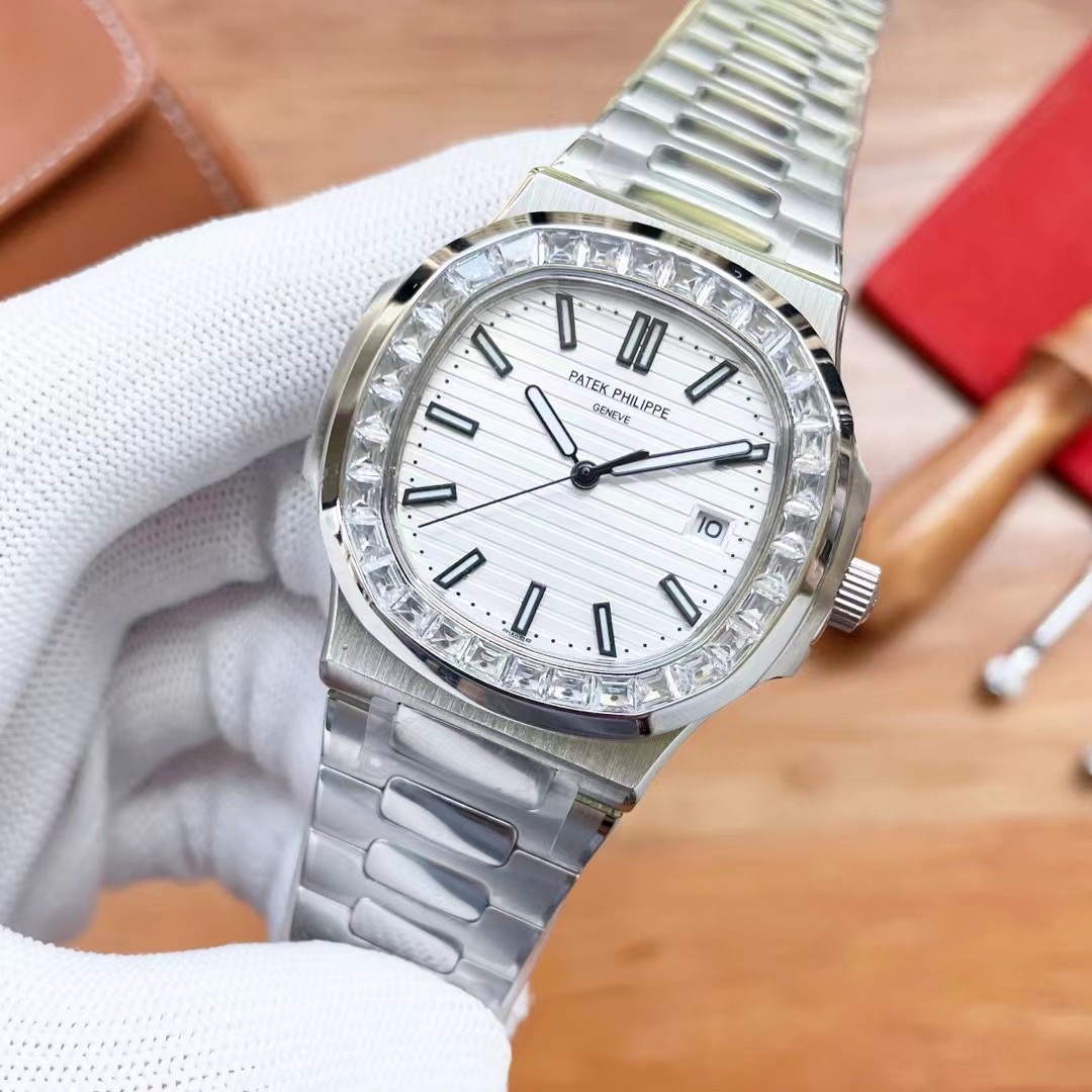 NO:726636,[ATEK HILIE] Patek Philippe Colored Square Diamond Series reproduces the thinnest steel watch King 5711 Nautilus. The King of Steel Watches Patek Philippe 5711 is the best in the entire network equipped with a fully automatic mechanical movement, customized ergonomic strap, equipped with a full stainless steel belt, imported calf leather belt, rubber belt, combined with genuine products, the best Patek Philippe experience on the entire network,,,patek philippe,cowhide19860909【ATEK HILIE】百达翡丽 彩色方钻系列复刻届最薄的钢表之王5711鹦鹉螺,钢表之王百达翡丽5711全网最佳搭载全自动机械机芯 机芯,定制级人体工程学表带,搭配有 全精钢带 进口小牛皮带 橡胶带 与正品相结合全网体验最佳的百达翡丽,,,patek philippe,cowhide,Watch