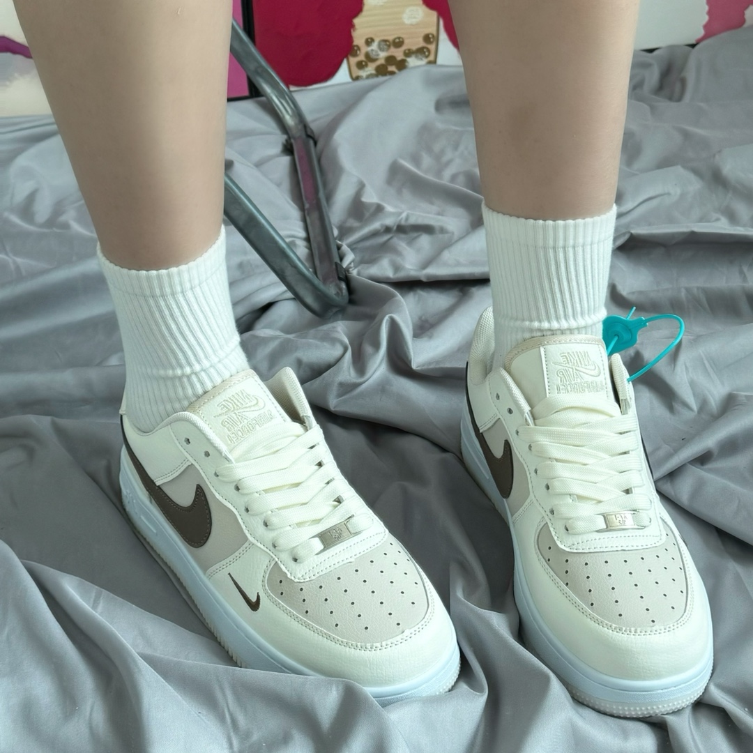 万胜出厂价:67💰空军一号♻️二层皮系列,原盒真标 Nk Air Force 1 Low AF1 空军一号低帮 奶茶棕 码数36-44 男女现货