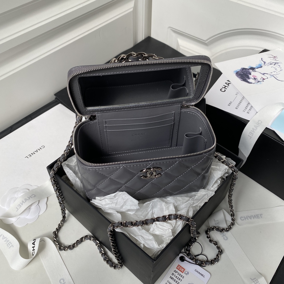 Van Cleef & Arpels Haute Couture Classic Luxury Handbag Shoulder Bag Ref 7