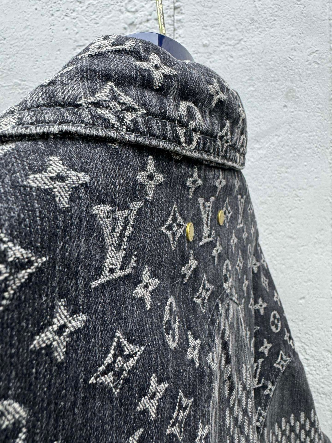 Louis Vuitton Haute Couture Haute Couture Ready-to-Wear Clothing Dress 9