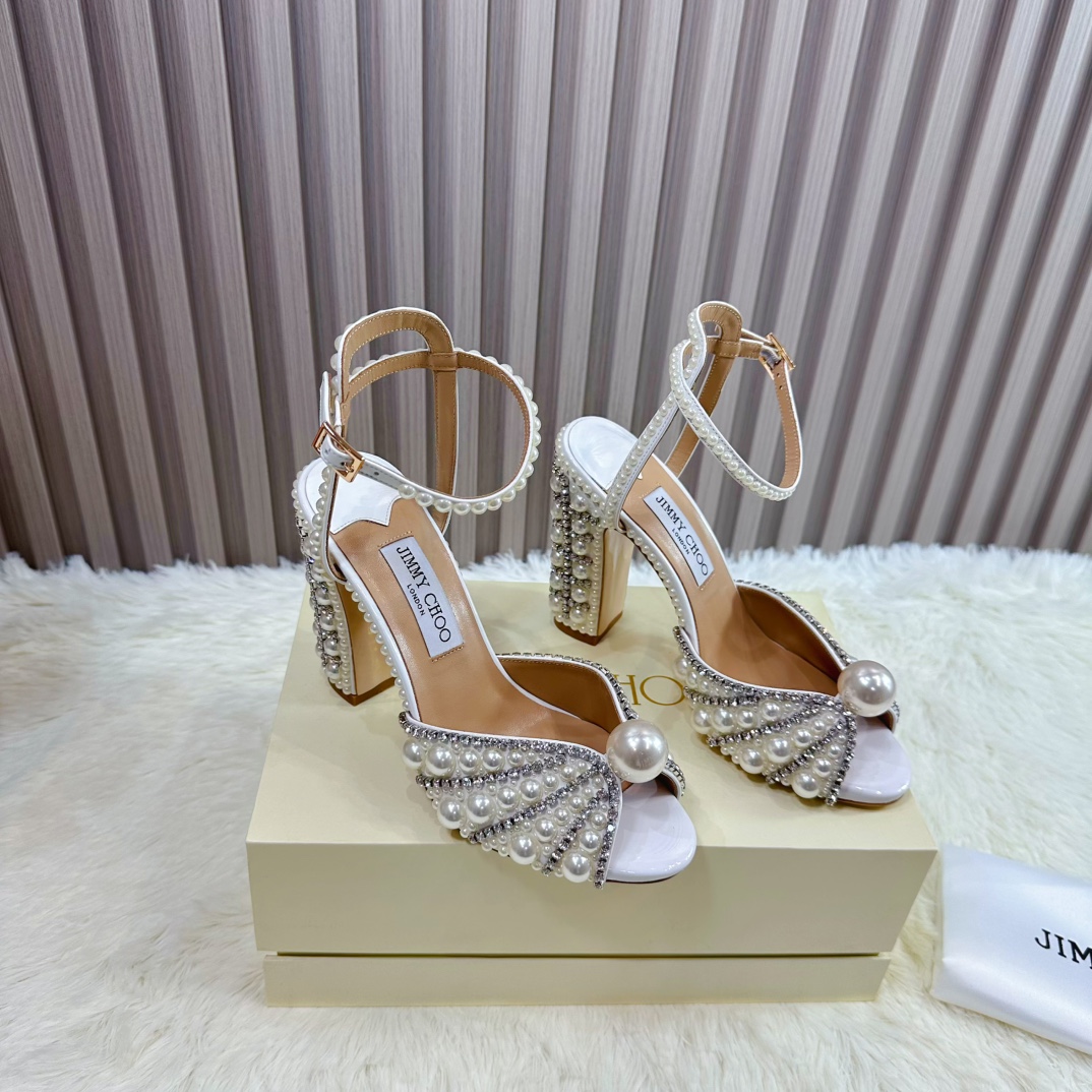 NO:171348,JIMMY CHOO is a very comprehensive and noble fashion lifestyle brand. The same strap for women's high heels, medium heels, flat heels, and empty sandals series for major fashion bloggers and celebrities in Hong Kong and the United States. Australian pointed toe round toe, square toe series, is simply beautiful. Falling in elegance and playful futuristic sense, you can just take a look and want to have it immediately, but a pair of exquisite high heels can be thought of~~~~~~~~~~~~~~~~~~~~~~~~~~~~~~~~~~~~~~~~~~~~~~~~~~~~~~~~~~~~~~~~~~~~~~~~~~~~~~~~~~~~~~~~~~~~~~~~~~~~~~~~~~~~~~~~~~~~~~~~~~~~~~~~~~~~~~~~~~~~~~~~~~~~~~~~~~~~~~~~~~~~~~~~~~~~~~~~~~~~~~~~~~~~~~~~~~~~~~~~~~~~~~~~~~~~~~~~~~~~~~~~~~~~~~~~~~~~~~~~~~~~~~~~~~~~~~~~~~~~~~~~~~~~~~~~~~~~~~~~~~~~~~~~~~~~~~~~~~~~~~~~~~~~~~~~~~~~~~~~~~~~~~~~~~~~~~~~~~~~~~~~~~~~~~~~~~~~~~~~~~~~~~~~~~~~~~~~~~~~~~~~~~~~~  Heel height 10.5 4 sizes 35 to 39 (34.40.41.42. Customized), high heels, jimmy choo, jimmy choo, sandals, high heels, sheepskin, Leather soles19860909JIMMY CHOO(吉米周)  是一个非常全面之尊贵时尚生活品牌, 香港,美国等大时尚博主及明星的同款表带女士高跟,中跟,平跟后空凉鞋系列. 澳大利亚尖头 圆头,方头系列、简直是美上天了,爱上优雅、爱上俏皮的未来感,光看一眼便想马上拥有,但一双精致的高跟鞋确是可以想想滴～～～～～～～～～～～～～～～～～ 该系列专为超凡绝伦、无所谓的女士而设计,从而打造出别致的整体效果,Jimmy Choo 设计出激发女性一往无前的产品彰显魅力  1面料:进口漆皮手工粘珍珠 2内里 进口意制小羊皮超级柔软细腻  3大底 进口意大利原版原色烫钻真皮大底 跟高10.5 4码数 35一39(34.40.41.42.定制),高跟鞋,jimmy choo,jimmy choo,sandals,high heels,sheepskin,Leather soles,Women's Shoes