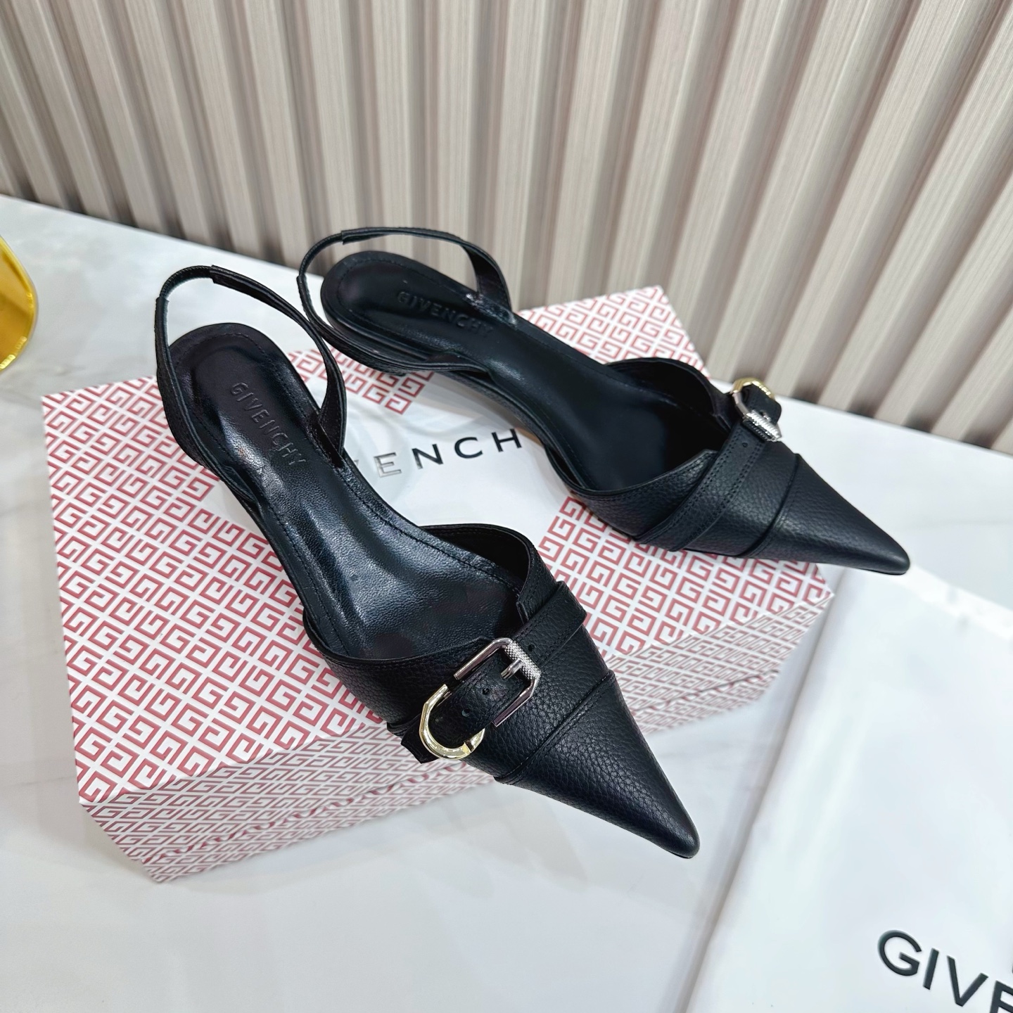 Givenchy Women's Black Leather Slingback Kitten Heel Shoes 3 i1741495730656 220 0 0