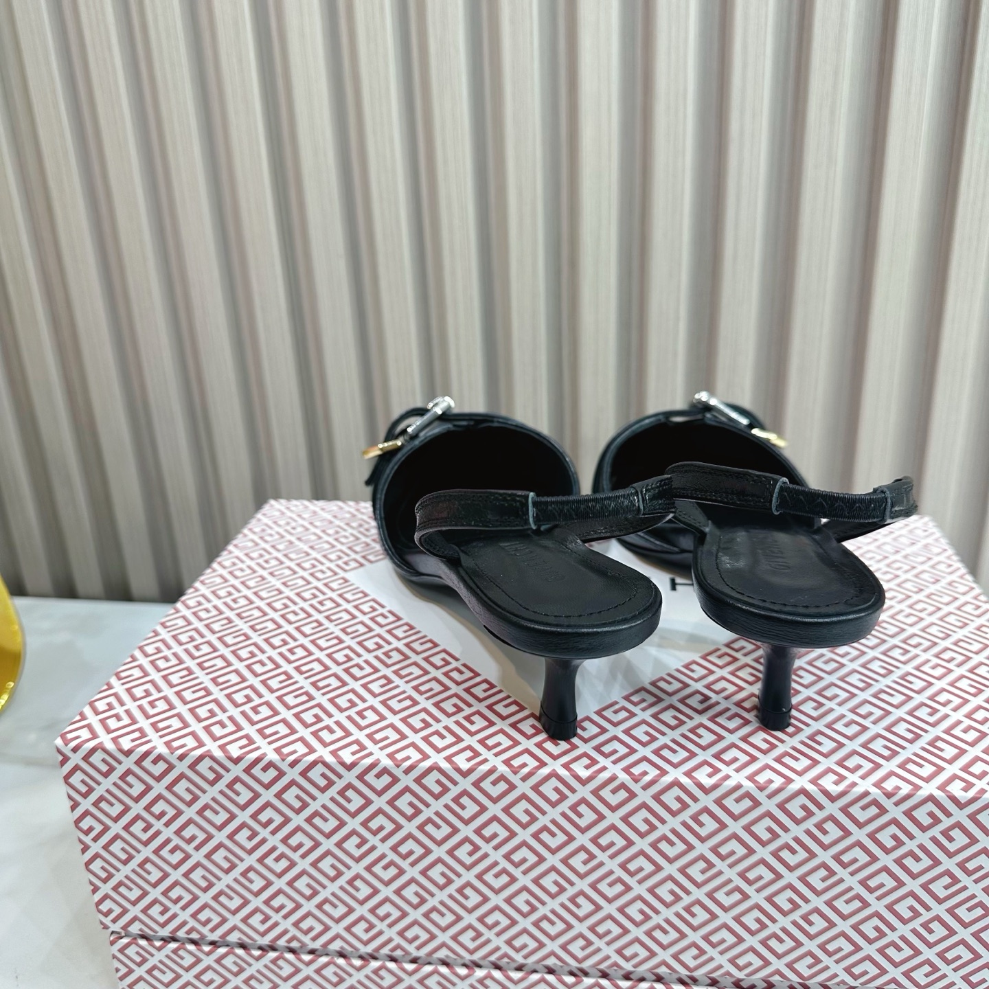 Givenchy Slingback Pumps in Leather with Buckle Detail, Pointed Toe 9 i1741495807180 3922 0 7