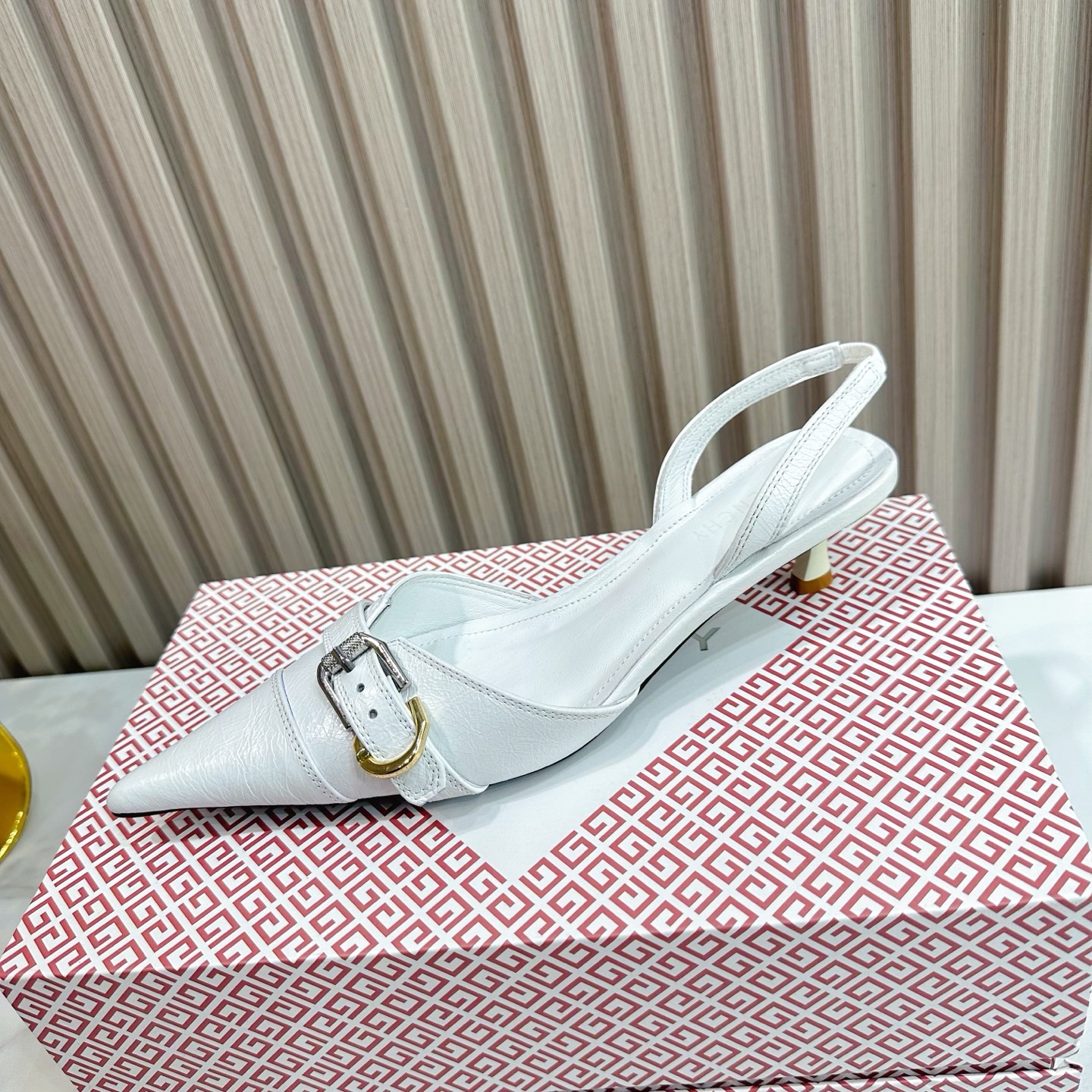 Givenchy Women's White Leather Slingback Heel with Pointed Toe 2 i1741495869420 7704 0 4