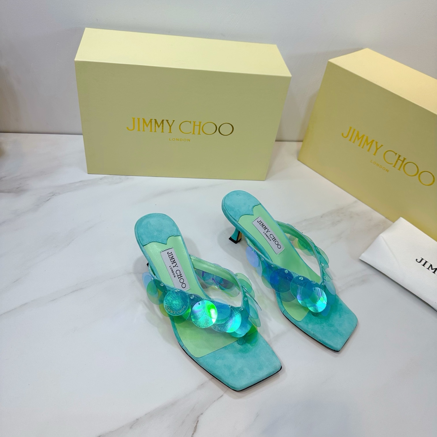 NO:261906,JIMMY CHOO is a very comprehensive and noble fashion lifestyle brand. The same strap for women's high heels, medium heels, flat heels, and empty sandals series for major fashion bloggers and celebrities in Hong Kong and the United States. Australian pointed toe round toe, square toe series, is simply beautiful. Falling in love with elegance and playful futuristic feeling, you can just take a look and you want to have it immediately, but you can think of a pair of exquisite high heels~~~~~~~~~~~~~~~~~~~~~~~~~~~~~~~~~~~~~~~~~~~~~~~~~~~~~~~~~~~~~~~~~~~~~~~~~~~~~~~~~~~~~~~~~~~~~~~~~~~~~~~~~~~~~~~~~~~~~~~~~~~~~~~~~~~~~~~~~~~~~~~~~~~~~~~~~~~~~~~~~~~~~~~~~~~~~~~~~~~~~~~~~~~~~~~~~~~~~~~~~~~~~~~~~~~~~~~~~~~~~~~~~~~~~~~~~~~~~~~~~~~~~~~~~~~~~~~~~~~~~~~~~~~~~~~~~~~~~~~~~~~~~~~~~~~~~~~~~~~~~~~~~~~~~~~~~~~~~~~~~~~~~~~~~~~~~~~~~~~~~~~~~~~~~~~~~~~~~~~~~~~~~~~~~~~~~~~~~~~~~~~~~~  35-39 (34.40.41.42. Customized), high heels, jimmy choo, jimmy choo, sandals, high heels, sheepskin, sheep, Leather soles19860909JIMMY CHOO(吉米周)  是一个非常全面之尊贵时尚生活品牌, 香港,美国等大时尚博主及明星的同款表带女士高跟,中跟,平跟后空凉鞋系列. 澳大利亚尖头 圆头,方头系列、简直是美上天了,爱上优雅、爱上俏皮的未来感,光看一眼便想马上拥有,但一双精致的高跟鞋确是可以想想滴～～～～～～～～～～～～～～～～～ 该系列专为超凡绝伦、无所谓的女士而设计,从而打造出别致的整体效果,Jimmy Choo 设计出激发女性一往无前的产品彰显魅力  1面料:进口羊京 2内里 进口意制小羊皮超级柔软细腻  3大底 进口意大利原版原色真皮大底 跟高8.5 4码数 35一39(34.40.41.42.定制),高跟鞋,jimmy choo,jimmy choo,sandals,high heels,sheepskin,sheep,Leather soles,Women's Shoes