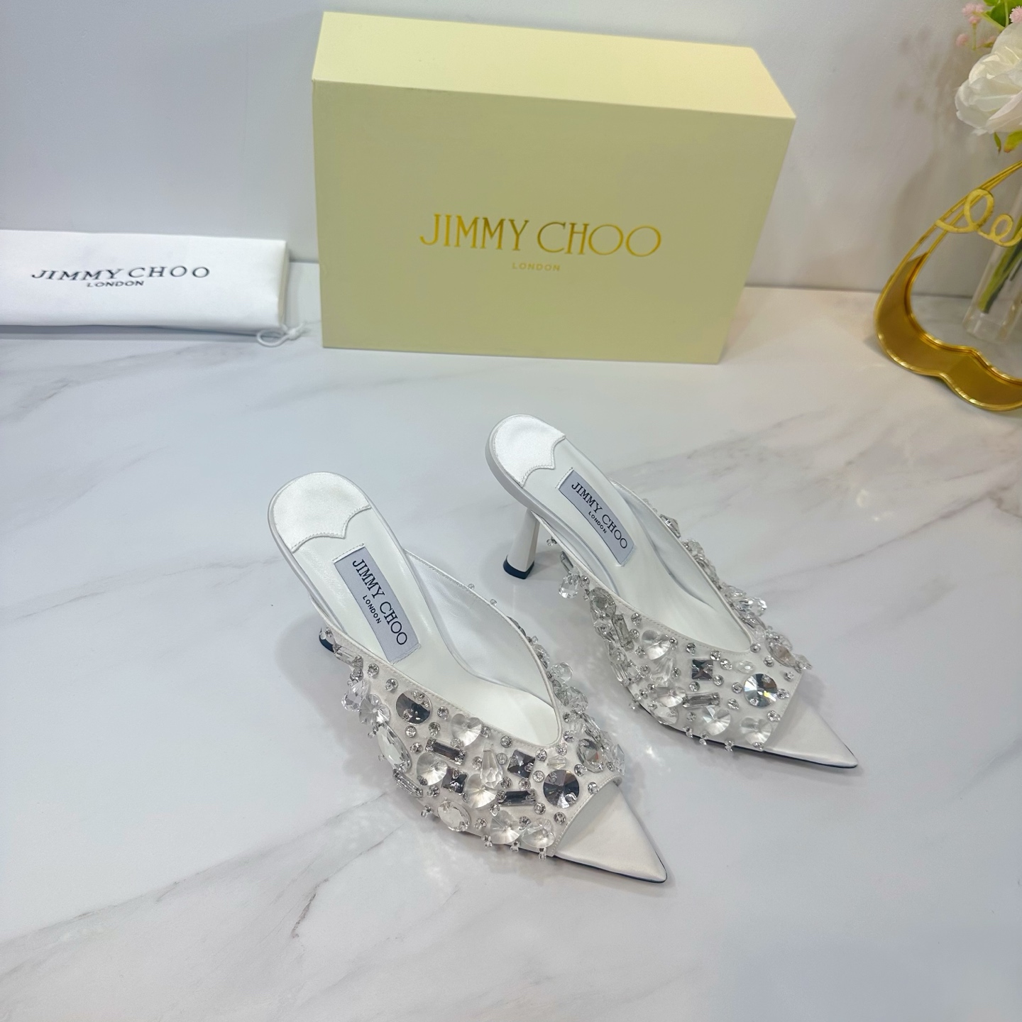 NO:264048,JIMMY CHOO is a very comprehensive and noble fashion lifestyle brand. The same strap for women's high heels, medium heels, flat heels, and hollow sandals series for major fashion bloggers and celebrities in Hong Kong and the United States. Australian pointed toe round toe, square toe series, is simply beautiful. Falling in elegance and playful futuristic sense, you can just take a look and want to have it immediately, but a pair of exquisite high heels can be thought of~~~~~~~~~~~~~~~~~~~~~~~~~~~~~~~~~~~~~~~~~~~~~~~~~~~~~~~~~~~~~~~~~~~~~~~~~~~~~~~~~~~~~~~~~~~~~~~~~~~~~~~~~~~~~~~~~~~~~~~~~~~~~~~~~~~~~~~~~~~~~~~~~~~~~~~~~~~~~~~~~~~~~~~~~~~~~~~~~~~~~~~~~~~~~~~~~~~~~~~~~~~~~~~~~~~~~~~~~~~~~~~~~~~~~~~~~~~~~~~~~~~~~~~~~~~~~~~~~~~~~~~~~~~~~~~~~~~~~~~~~~~~~~~~~~~~~~~~~~~~~~~~~~~~~~~~~~~~~~~~~~~~~~~~~~~~~~~~~~~~~~~~~~~~~~~~~~~~~~~~~~~~~~~~~~~~~~~~~~~~~~~~~~~~~  Heel height 8.5 4 sizes 35-39 (34.40.41.42. Customized), high heels, jimmy choo, jimmy choo, sandals, high heels, sheepskin, real silk, Leather soles19860909JIMMY CHOO(吉米周)  是一个非常全面之尊贵时尚生活品牌, 香港,美国等大时尚博主及明星的同款表带女士高跟,中跟,平跟后空凉鞋系列. 澳大利亚尖头 圆头,方头系列、简直是美上天了,爱上优雅、爱上俏皮的未来感,光看一眼便想马上拥有,但一双精致的高跟鞋确是可以想想滴～～～～～～～～～～～～～～～～～ 该系列专为超凡绝伦、无所谓的女士而设计,从而打造出别致的整体效果,Jimmy Choo 设计出激发女性一往无前的产品彰显魅力  1面料:进口真丝布手工穿钻 2内里 进口意制小羊皮超级柔软细腻  3大底 进口意大利原版原色真皮大底 跟高8.5 4码数 35一39(34.40.41.42.定制),高跟鞋,jimmy choo,jimmy choo,sandals,high heels,sheepskin,real silk,Leather soles,Women's Shoes