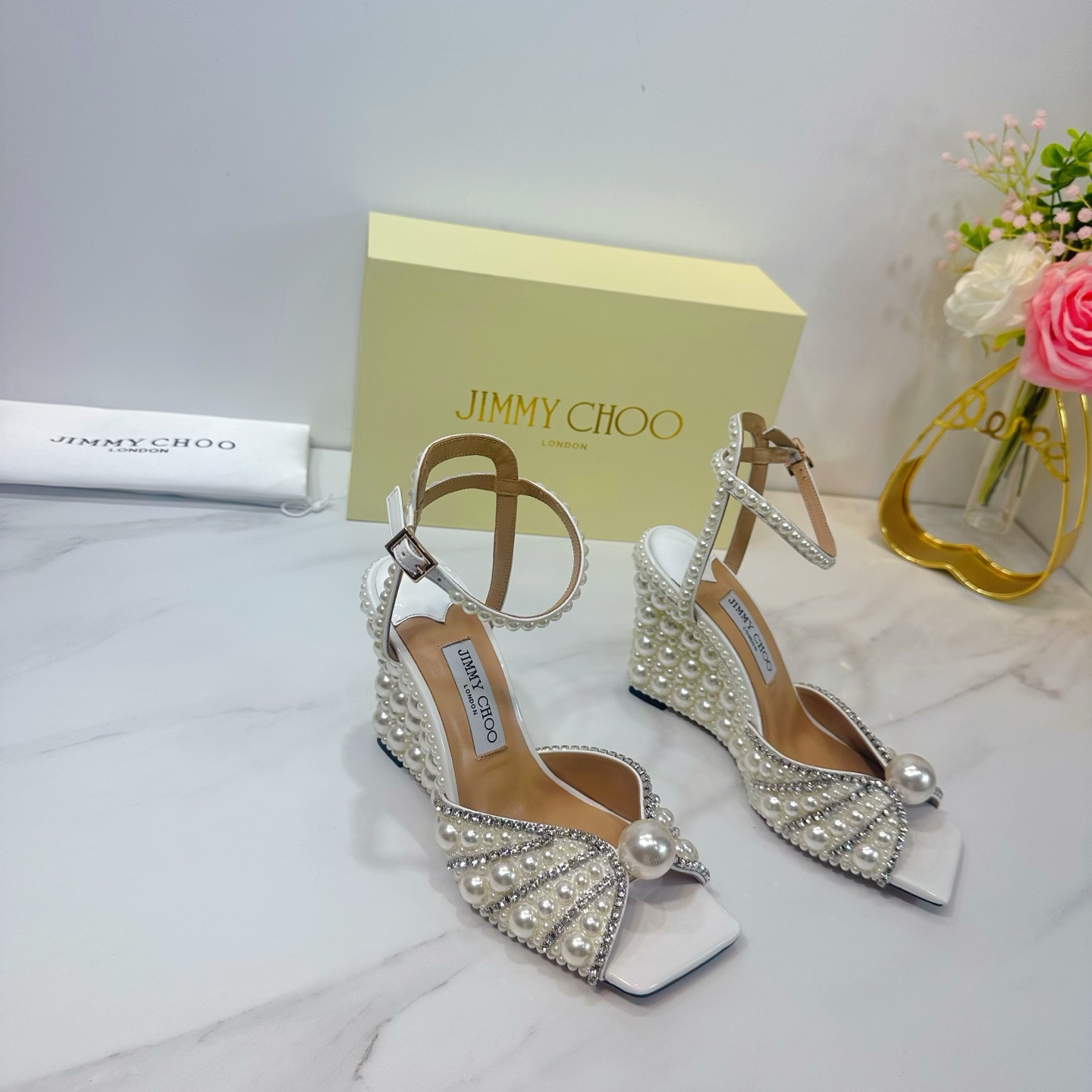 NO:264054,JIMMY CHOO is a very comprehensive and noble fashion lifestyle brand. The same strap for women's high heels, medium heels, flat heels, and hollow sandals series for major fashion bloggers and celebrities in Hong Kong and the United States. Australian pointed toe round toe, square toe series, is simply beautiful. Falling in elegance and playful futuristic sense, you can just take a look and want to have it immediately, but a pair of exquisite high heels can be thought of~~~~~~~~~~~~~~~~~~~~~~~~~~~~~~~~~~~~~~~~~~~~~~~~~~~~~~~~~~~~~~~~~~~~~~~~~~~~~~~~~~~~~~~~~~~~~~~~~~~~~~~~~~~~~~~~~~~~~~~~~~~~~~~~~~~~~~~~~~~~~~~~~~~~~~~~~~~~~~~~~~~~~~~~~~~~~~~~~~~~~~~~~~~~~~~~~~~~~~~~~~~~~~~~~~~~~~~~~~~~~~~~~~~~~~~~~~~~~~~~~~~~~~~~~~~~~~~~~~~~~~~~~~~~~~~~~~~~~~~~~~~~~~~~~~~~~~~~~~~~~~~~~~~~~~~~~~~~~~~~~~~~~~~~~~~~~~~~~~~~~~~~~~~~~~~~~~~~~~~~~~~~~~~~~~~~~~~~~~~~~~~~~~~~~  Heel height 10.0 4 sizes 35-39 (34.40.41.42. Customized), high heels, jimmy choo, jimmy choo, sandals, high heels, sheepskin, Leather soles19860909JIMMY CHOO(吉米周)  是一个非常全面之尊贵时尚生活品牌, 香港,美国等大时尚博主及明星的同款表带女士高跟,中跟,平跟后空凉鞋系列. 澳大利亚尖头 圆头,方头系列、简直是美上天了,爱上优雅、爱上俏皮的未来感,光看一眼便想马上拥有,但一双精致的高跟鞋确是可以想想滴～～～～～～～～～～～～～～～～～ 该系列专为超凡绝伦、无所谓的女士而设计,从而打造出别致的整体效果,Jimmy Choo 设计出激发女性一往无前的产品彰显魅力  1面料:进口漆皮手工粘珍珠 2内里 进口意制小羊皮超级柔软细腻  3大底 进口意大利原版原色真皮大底 跟高10.0 4码数 35一39(34.40.41.42.定制),高跟鞋,jimmy choo,jimmy choo,sandals,high heels,sheepskin,Leather soles,Women's Shoes