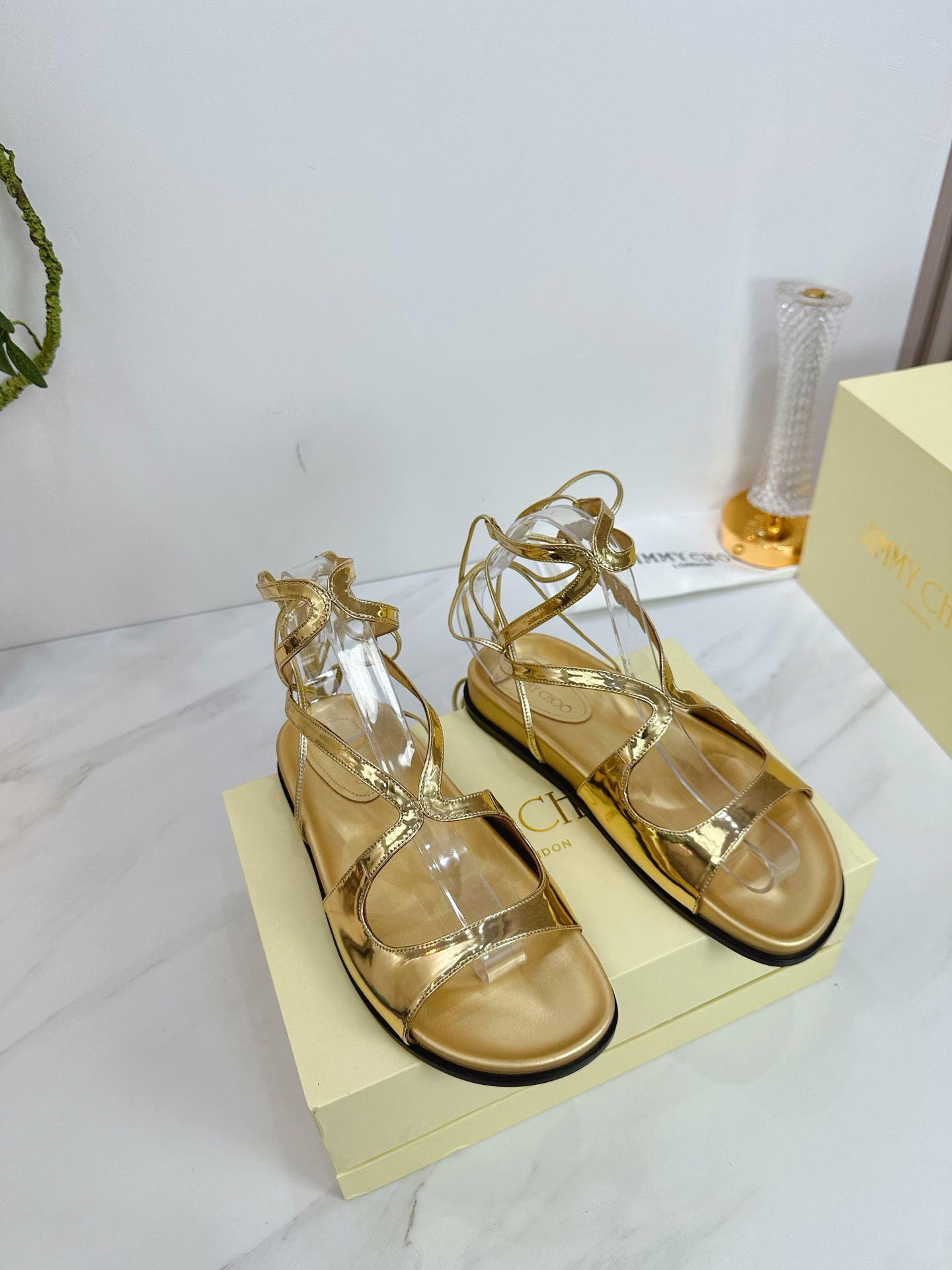 NO:405711,JIMMY CHOO is a very comprehensive and noble fashion lifestyle brand. The same strap for women's high heels, medium heels, flat heels, and hollow sandals series for major fashion bloggers and celebrities in Hong Kong and the United States. Australian pointed toe round toe, square toe series, is simply beautiful. Falling in elegance and playful futuristic sense, you can just take a look and want to have it immediately, but a pair of exquisite high heels can be thought of~~~~~~~~~~~~~~~~~~~~~~~~~~~~~~~~~~~~~~~~~~~~~~~~~~~~~~~~~~~~~~~~~~~~~~~~~~~~~~~~~~~~~~~~~~~~~~~~~~~~~~~~~~~~~~~~~~~~~~~~~~~~~~~~~~~~~~~~~~~~~~~~~~~~~~~~~~~~~~~~~~~~~~~~~~~~~~~~~~~~~~~~~~~~~~~~~~~~~~~~~~~~~~~~~~~~~~~~~~~~~~~~~~~~~~~~~~~~~~~~~~~~~~~~~~~~~~~~~~~~~~~~~~~~~~~~~~~~~~~~~~~~~~~~~~~~~~~~~~~~~~~~~~~~~~~~~~~~~~~~~~~~~~~~~~~~~~~~~~~~~~~~~~~~~~~~~~~~~~~~~~~~~~~~~~~~~~~~~~~~~~~~~~~~~  36-39 (40.41.. Customized), Sandals, Jimmy Choo, Jimmy Choo, Sandals, high heels, sheepskin, Leather soles19860909JIMMY CHOO(吉米周)  是一个非常全面之尊贵时尚生活品牌, 香港,美国等大时尚博主及明星的同款表带女士高跟,中跟,平跟后空凉鞋系列. 澳大利亚尖头 圆头,方头系列、简直是美上天了,爱上优雅、爱上俏皮的未来感,光看一眼便想马上拥有,但一双精致的高跟鞋确是可以想想滴～～～～～～～～～～～～～～～～～ 该系列专为超凡绝伦、无所谓的女士而设计,从而打造出别致的整体效果,Jimmy Choo 设计出激发女性一往无前的产品彰显魅力  1面料:进口镜面漆 2内里 进口意制小羊皮超级柔软细腻  3大底 进口意大利原版原色真皮大底 4码数 36一39(40.41..定制),凉鞋,jimmy choo,jimmy choo,sandals,high heels,sheepskin,Leather soles,Women's Shoes