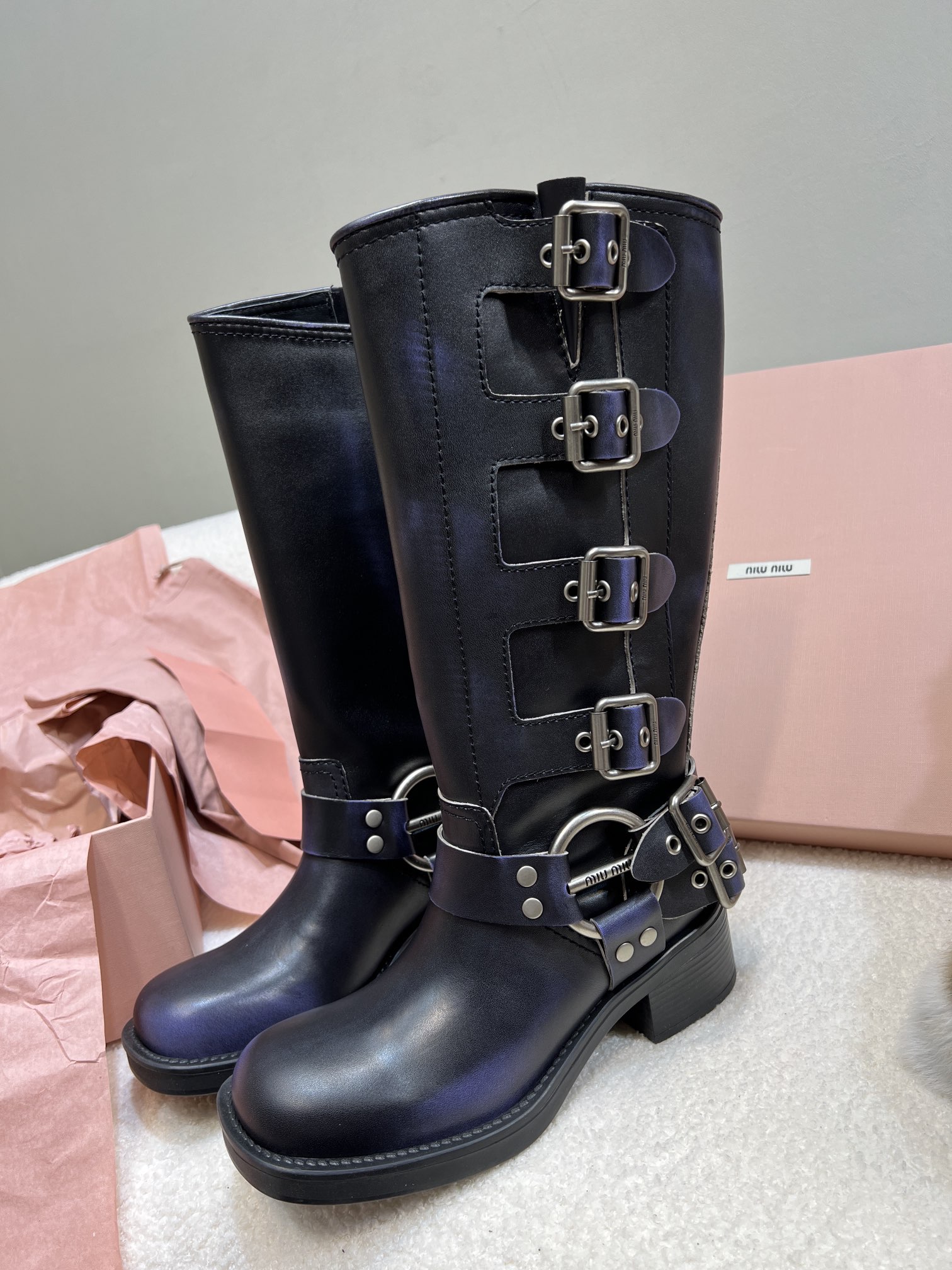 Replica Online
 MiuMiu New
 Boots Black Brown Purple Violets Cowhide Rubber Fall/Winter Collection Vintage