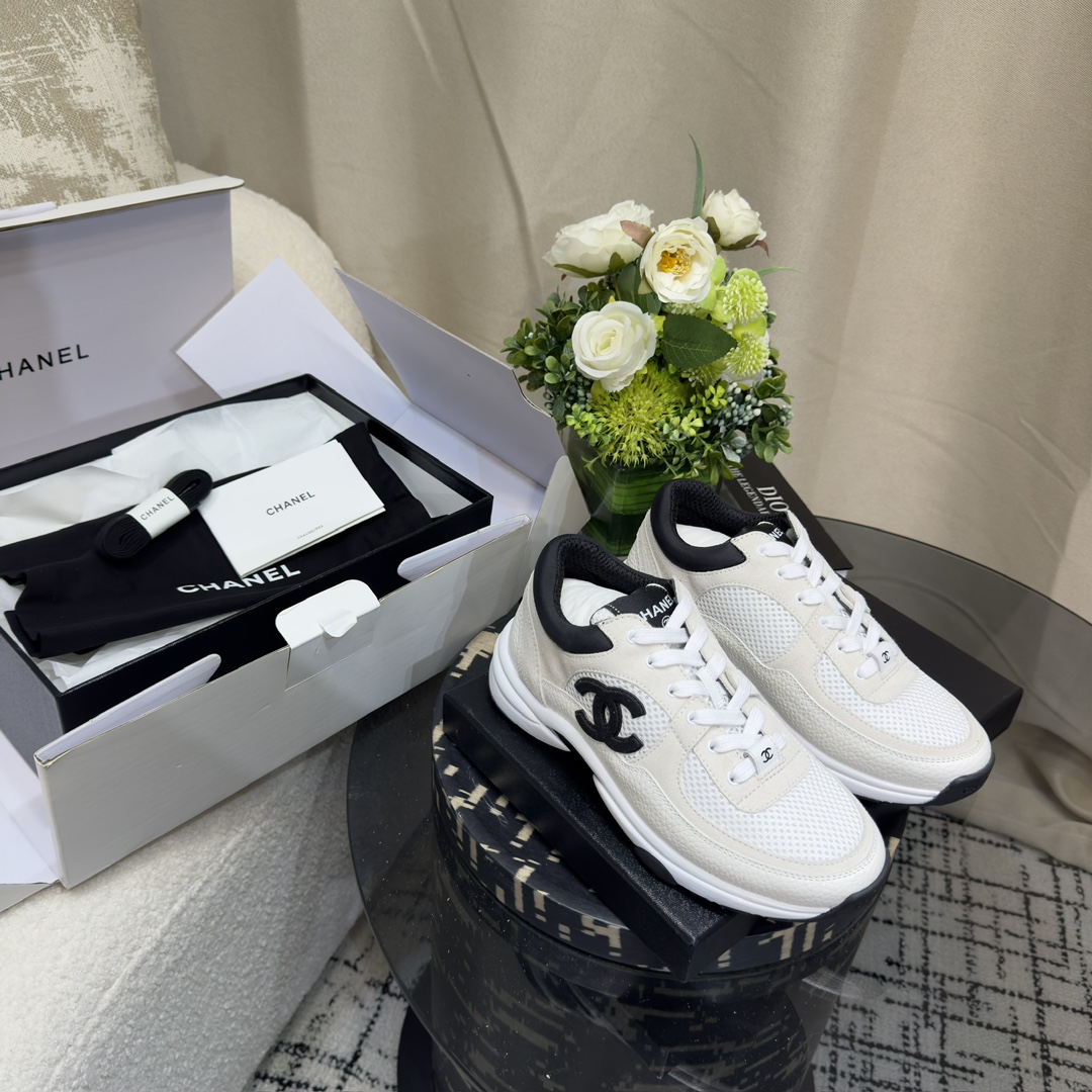 Chanel Shoes Sneakers Black White Spring/Summer Collection Sweatpants