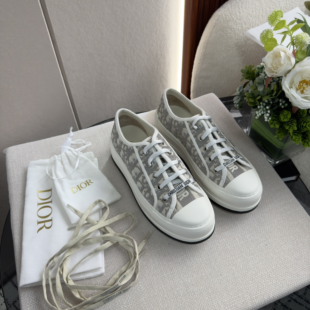 디올 신발 94157 Dior Shoes