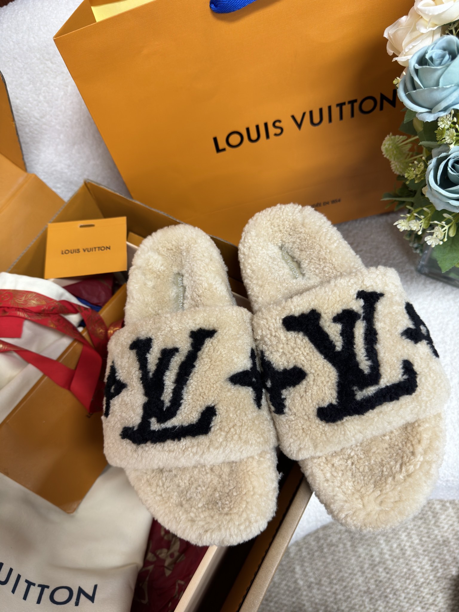 루이비통 신발 93901 Louis Vuitton Shoes