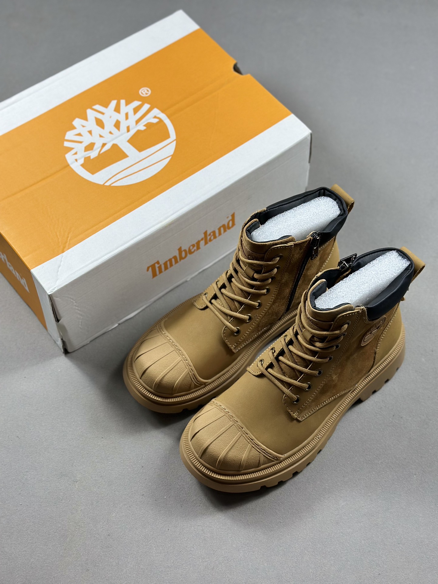 320 Timberland添柏岚天伯伦户外高帮休闲大黄靴系列