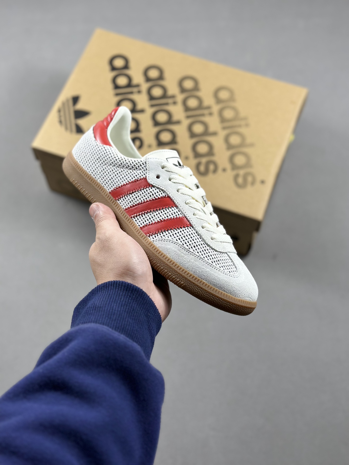 300 莞产非通货。Adidas Samba OG 三叶草联名款